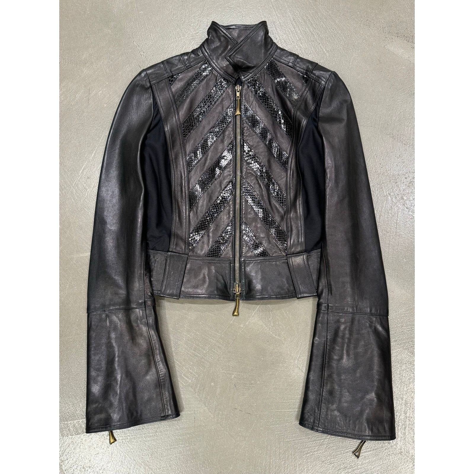 Roberto Cavalli A/W 2000 Roberto Cavalli biker jacket with flared sleeves Size M / US 6-8 / IT 42-44 - 1 Thumbnail