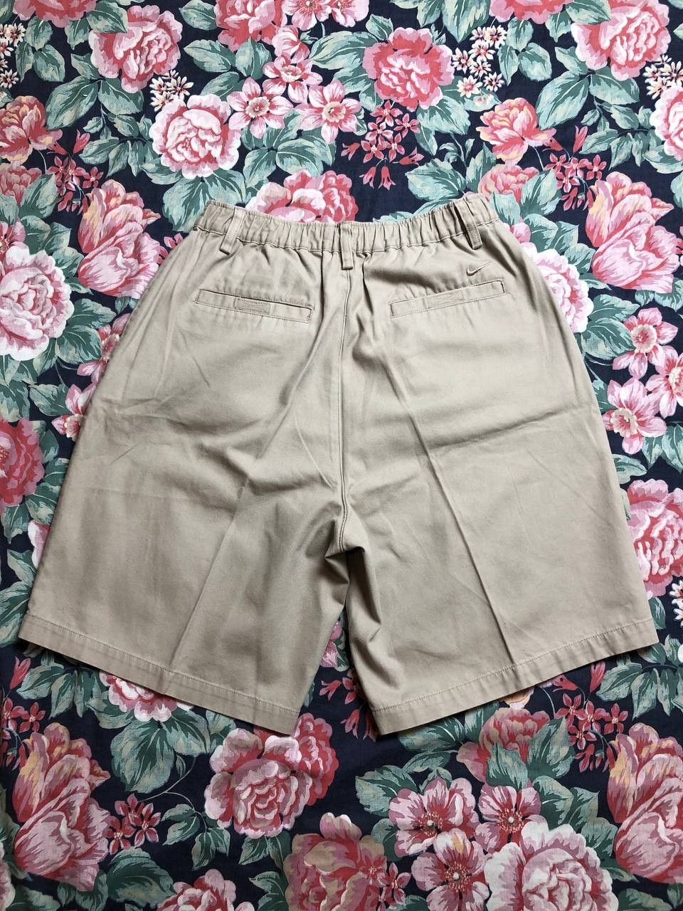 Nike Vintage Nike shorts streetwear swoosh casual y2k Size US 30 / EU 46 - 21 Thumbnail