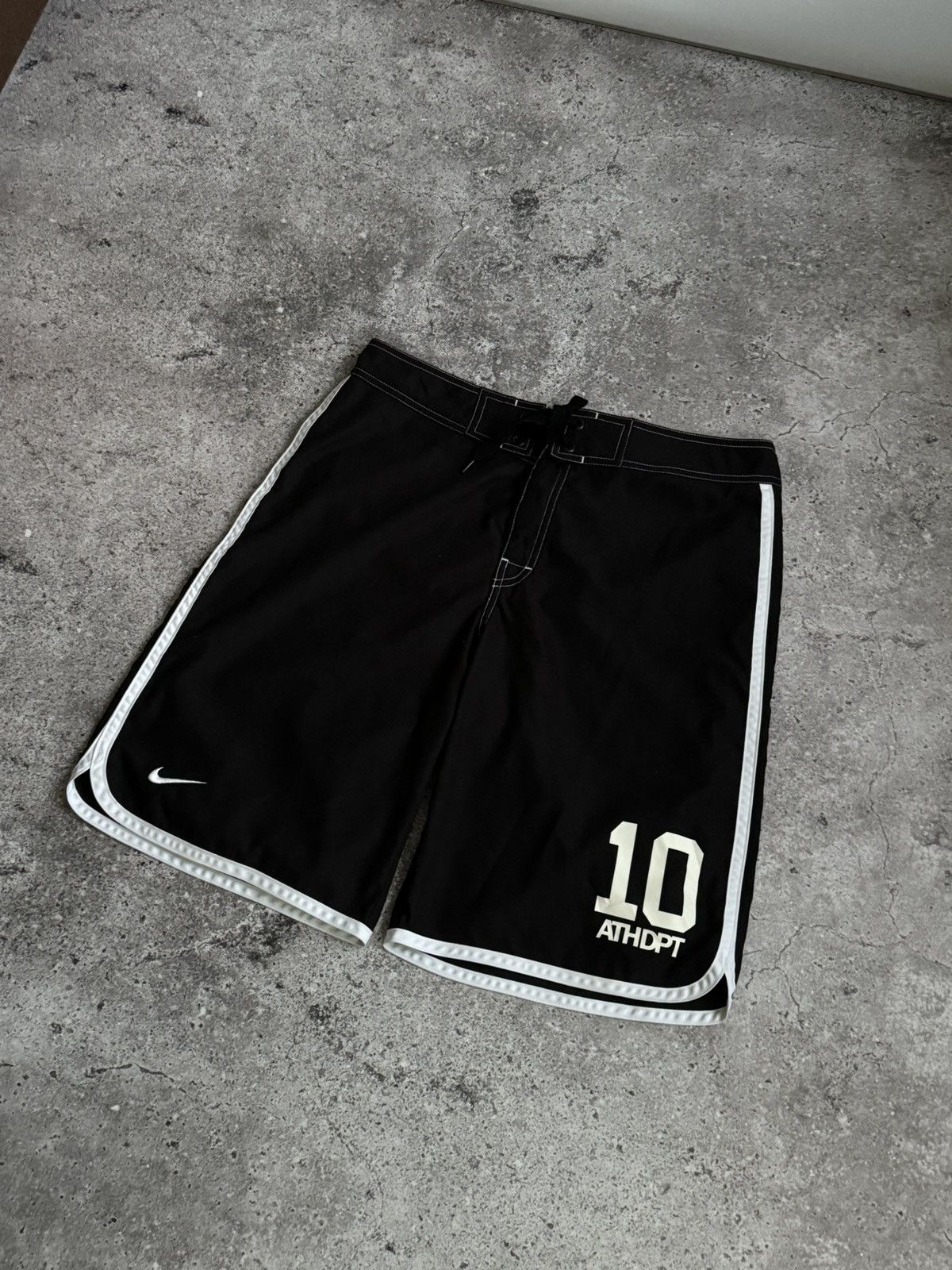 Nike × Vintage Vintage Nike athdpt 10 nylon shorts pants Size US 32 / EU 48 - 3 Thumbnail