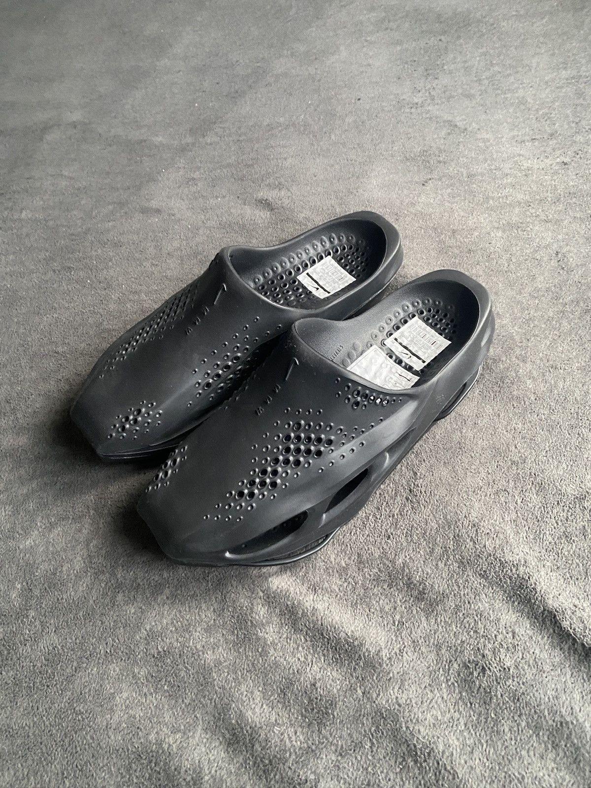 image of 1017 Alyx 9Sm x Mmw Nike Mmw 005 Slide in Black, Men's (Size 8)
