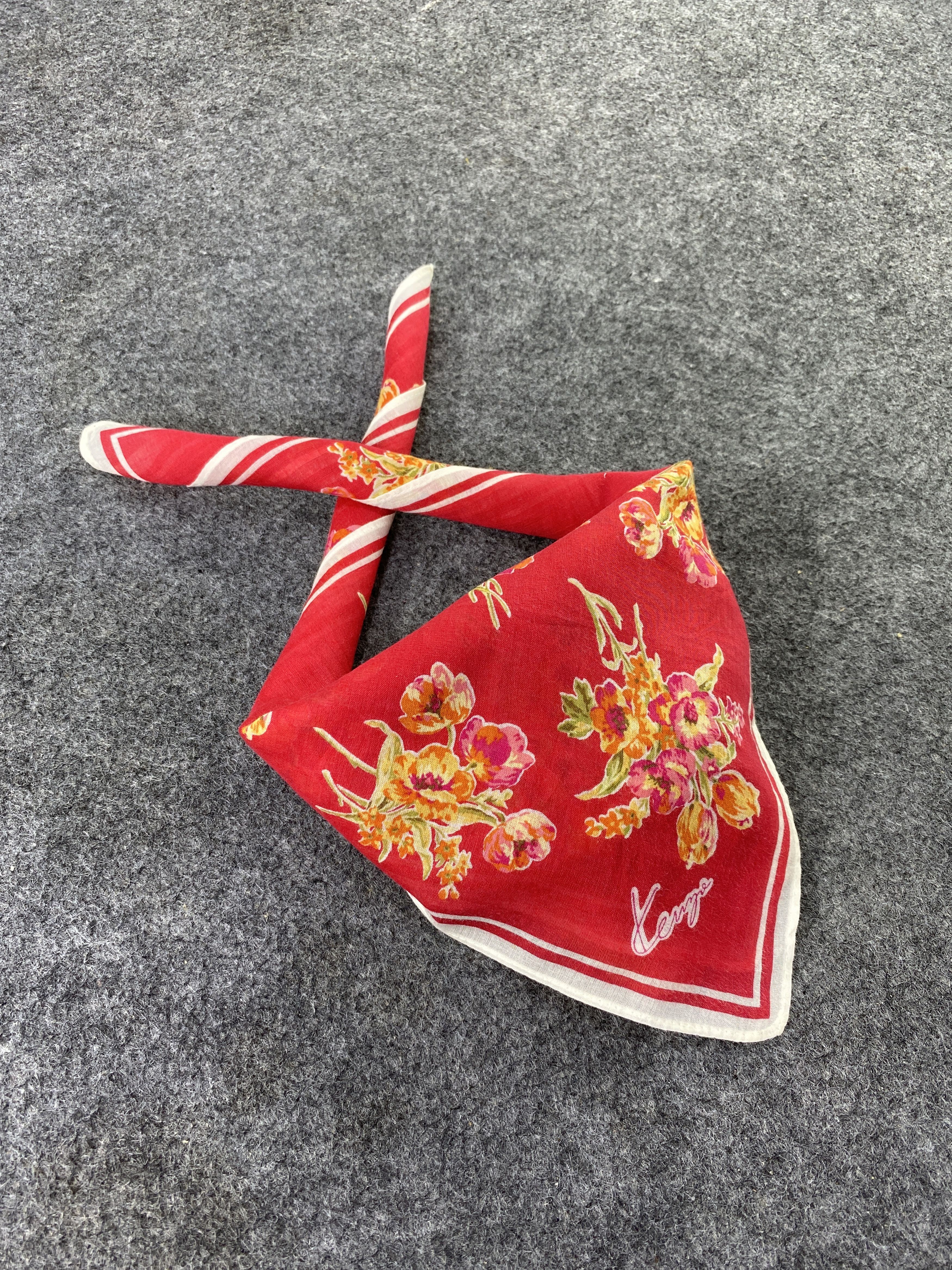 Japanese Brand Kenzo Handkerchief / Bandana / Neckerchief / Headscarf-B382 Size ONE SIZE - 1 Thumbnail