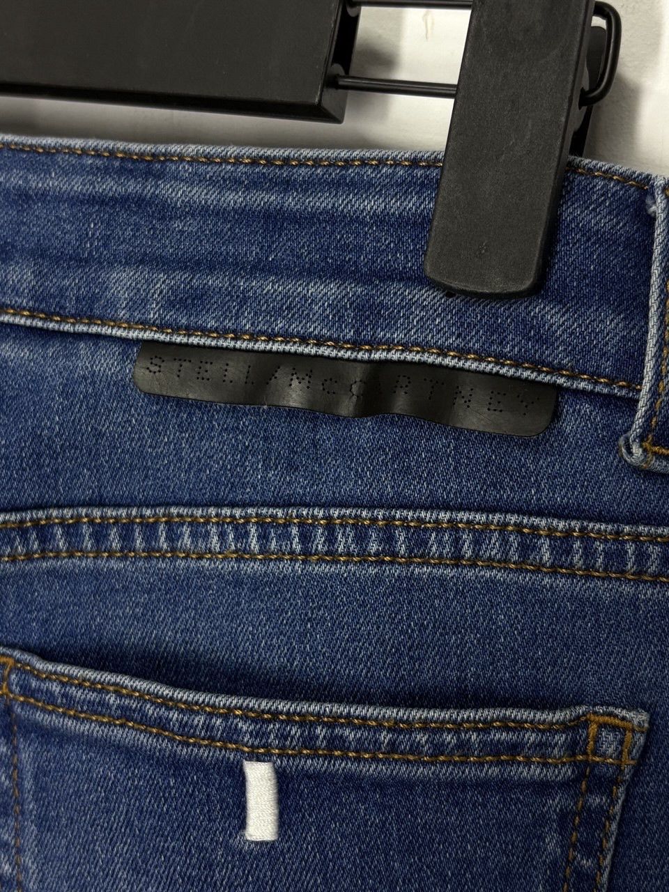 Stella McCartney Stella McCartney Rhinestones Floral Mid Rise Straight Jeans Size 28" / US 6 / IT 42 - 14 Thumbnail