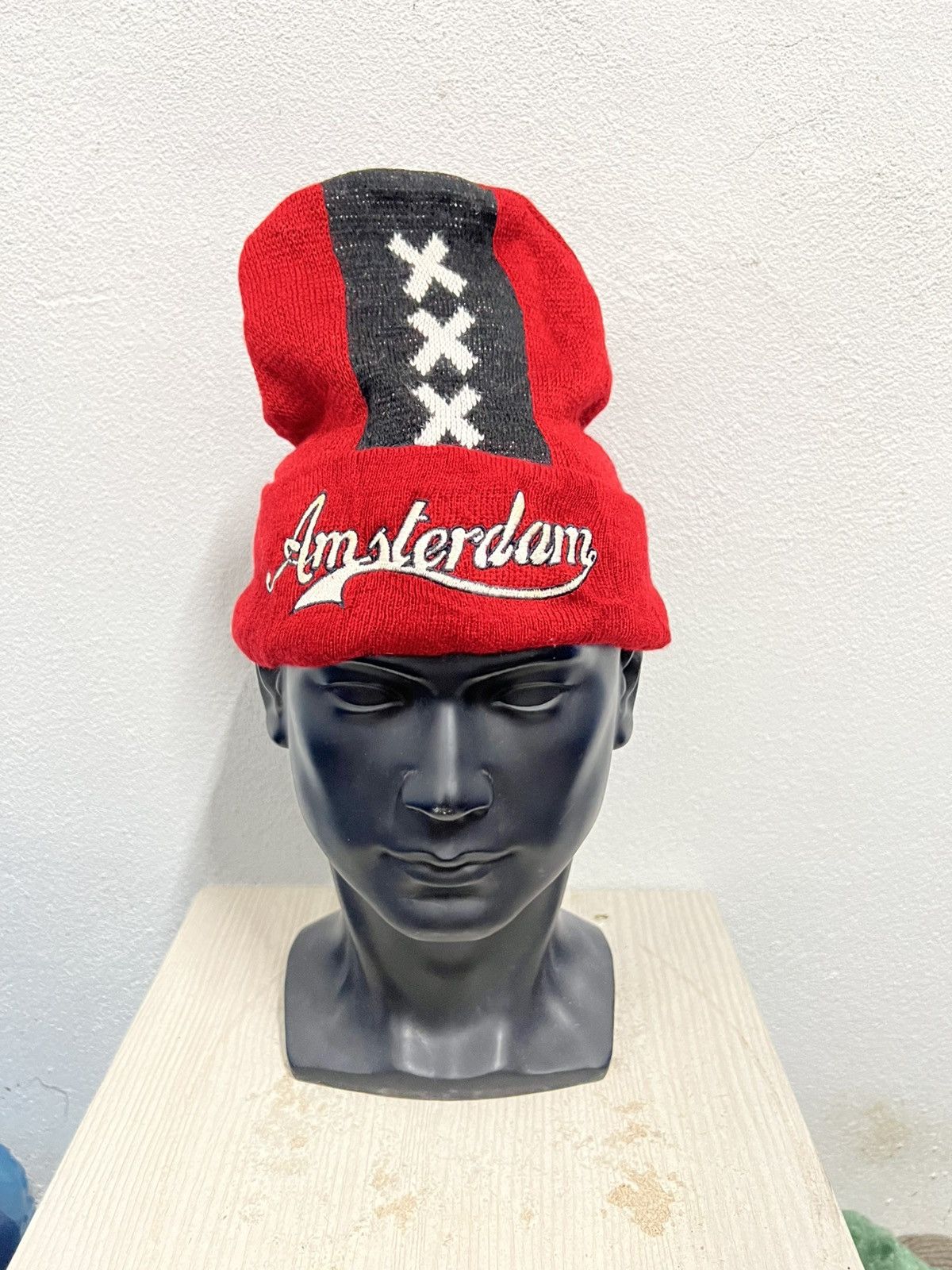 Vintage Vintage Amsterdam Spell Out Beanie Hat Size ONE SIZE - 2 Thumbnail