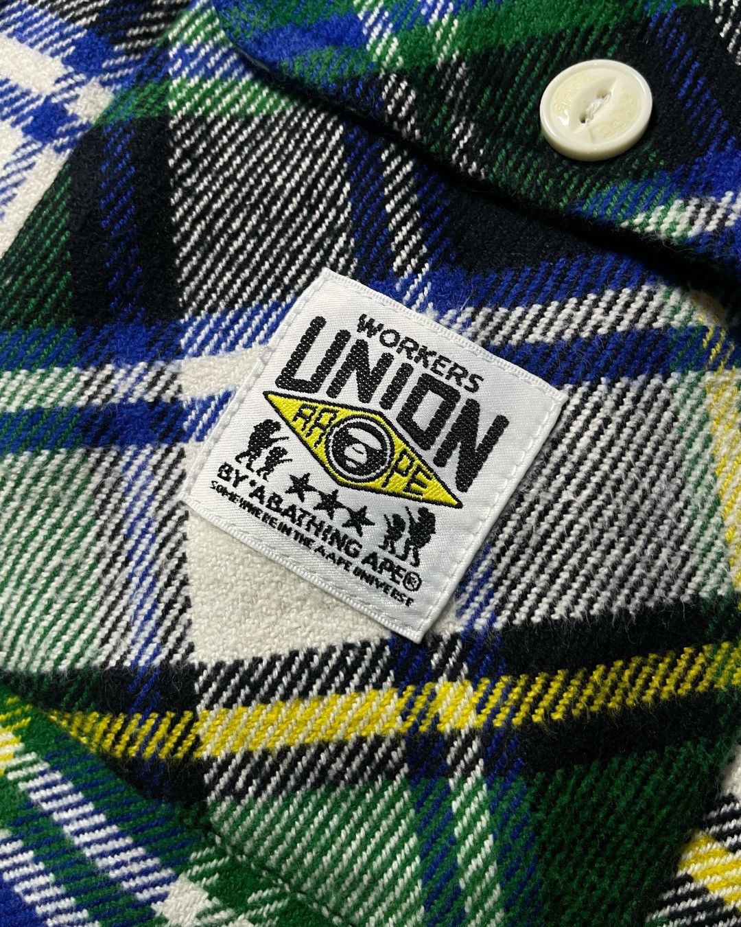 Aape HEAVY FLANNEL SHIRT HOODIE AAPE by A BATHING APE SIZE L Size US L / EU 52-54 / 3 - 6 Thumbnail