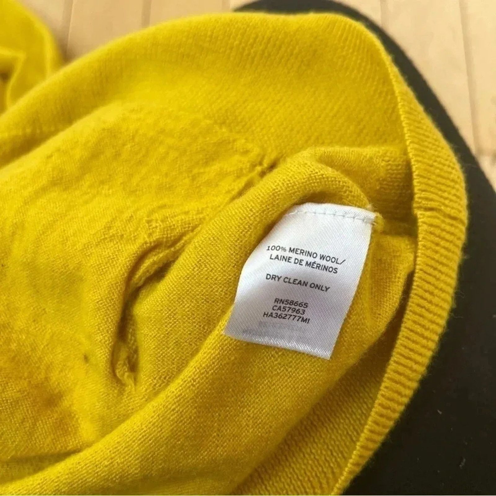 Other Halogen Yellow 100% Merino Wool Button Front Cardigan Size S Size S / US 4 / IT 40 - 4 Thumbnail