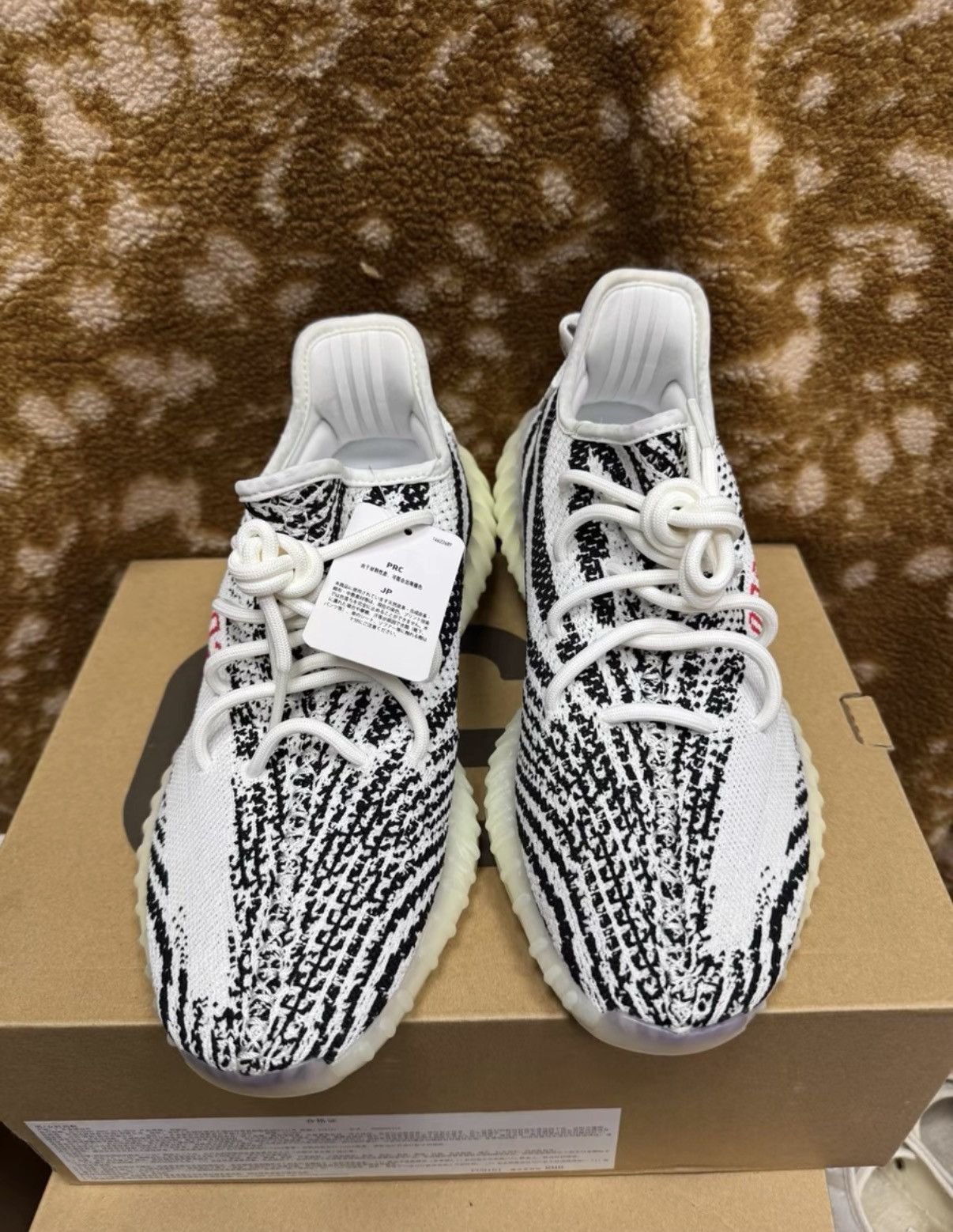Adidas Adidas Yeezy 350 Zebra 2020 K37 Size US 8.5 / EU 41-42 - 9 Thumbnail