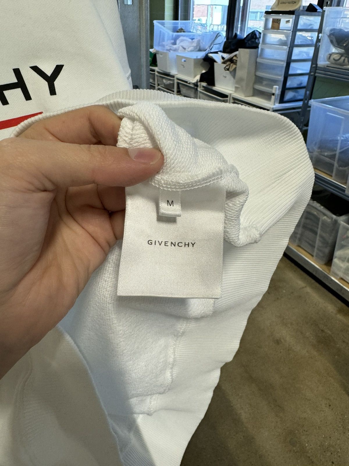 Givenchy Givenchy Logo Hoodie NEW 1100$ Size US M / EU 48-50 / 2 - 4 Thumbnail