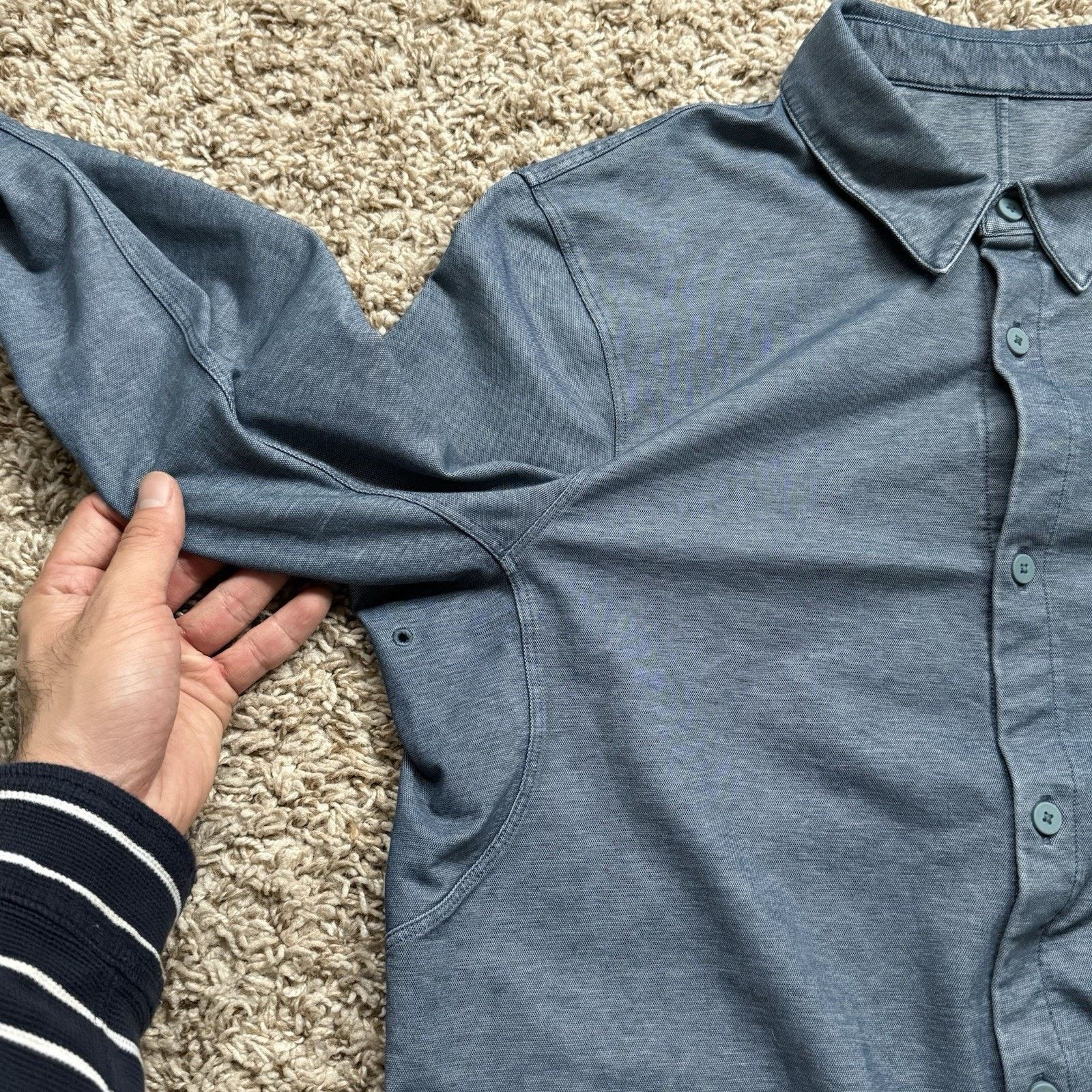 Lululemon LuluLemon Commission Button Up Blue Shirt Long Sleeve Size M Size US M / EU 48-50 / 2 - 4 Thumbnail