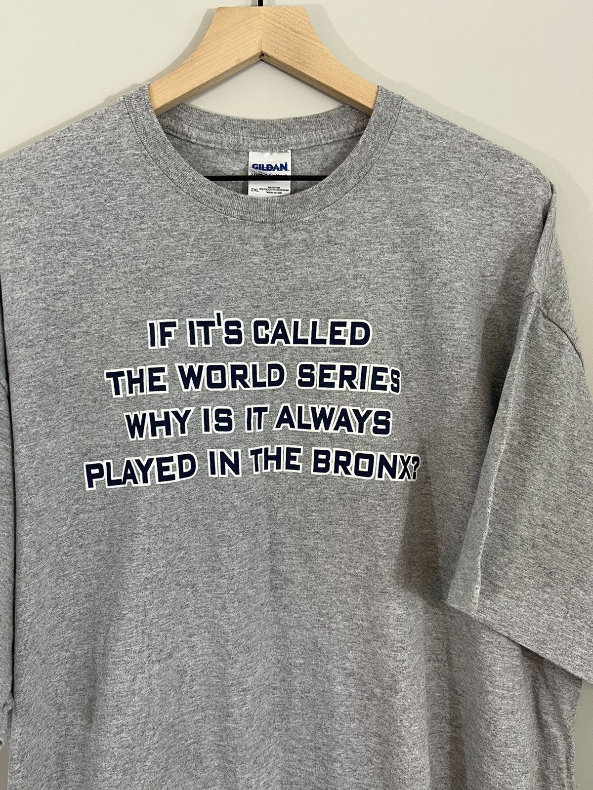 MLB BRONX NYC Yankees Boxy Y2K Baseball Tee Size US XXL / EU 58 / 5 - 2 Thumbnail
