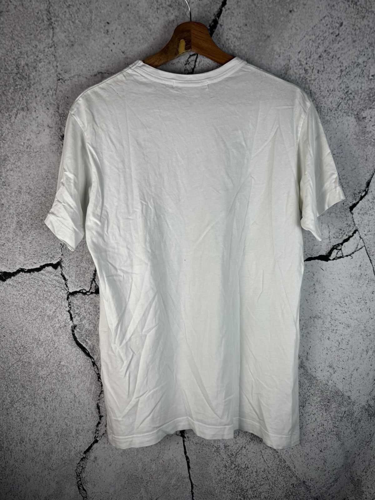 Comme des Garcons T-shirt Comme Des Garçons Shirt X Kaws Very Rare Size US L / EU 52-54 / 3 - 2 Thumbnail