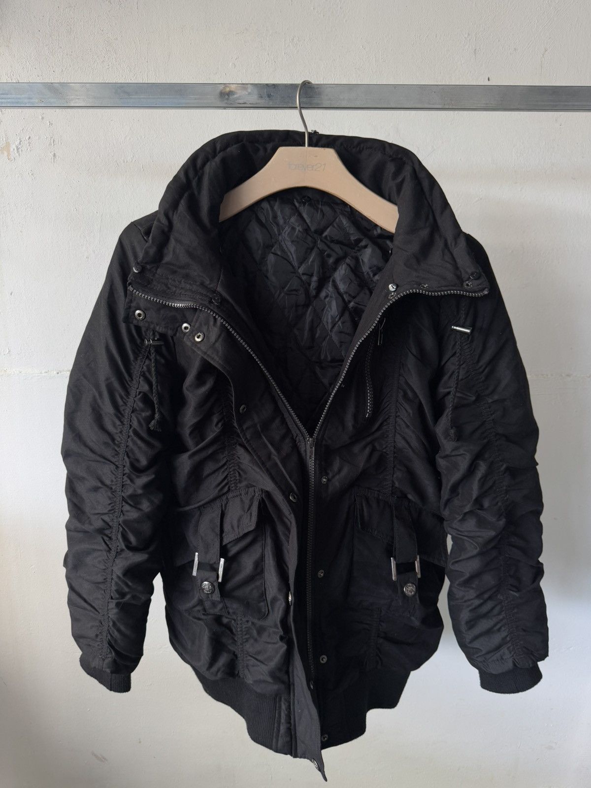 Japanese Brand Japanese Brand Like LGB Wrinkle Hooded Bondage Padded Jacket Size US L / EU 52-54 / 3 - 9 Thumbnail