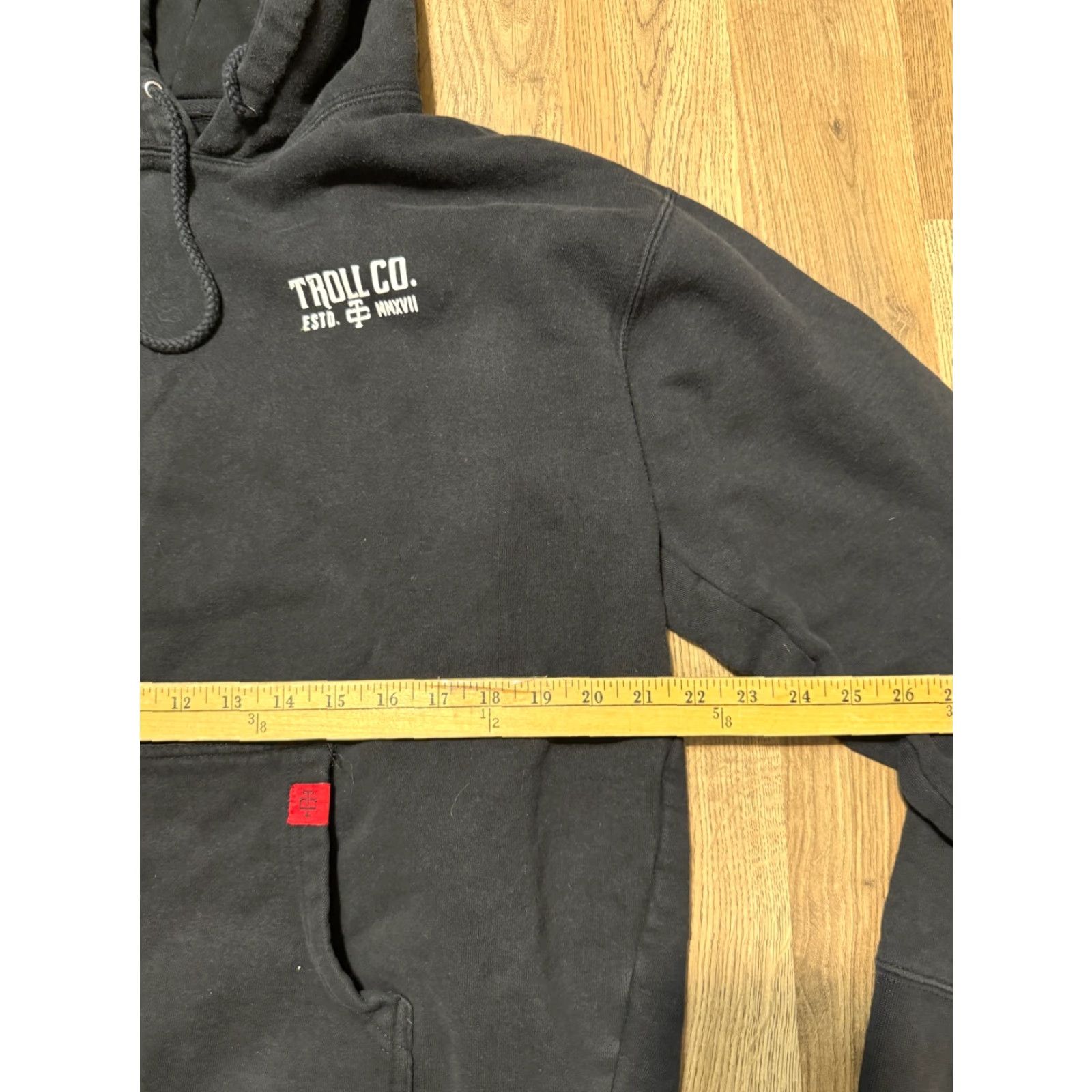 Vintage Troll Co. Sweatshirt Men's Size L Black Pullover ESTD. TC MMXVII Size US L / EU 52-54 / 3 - 7 Thumbnail