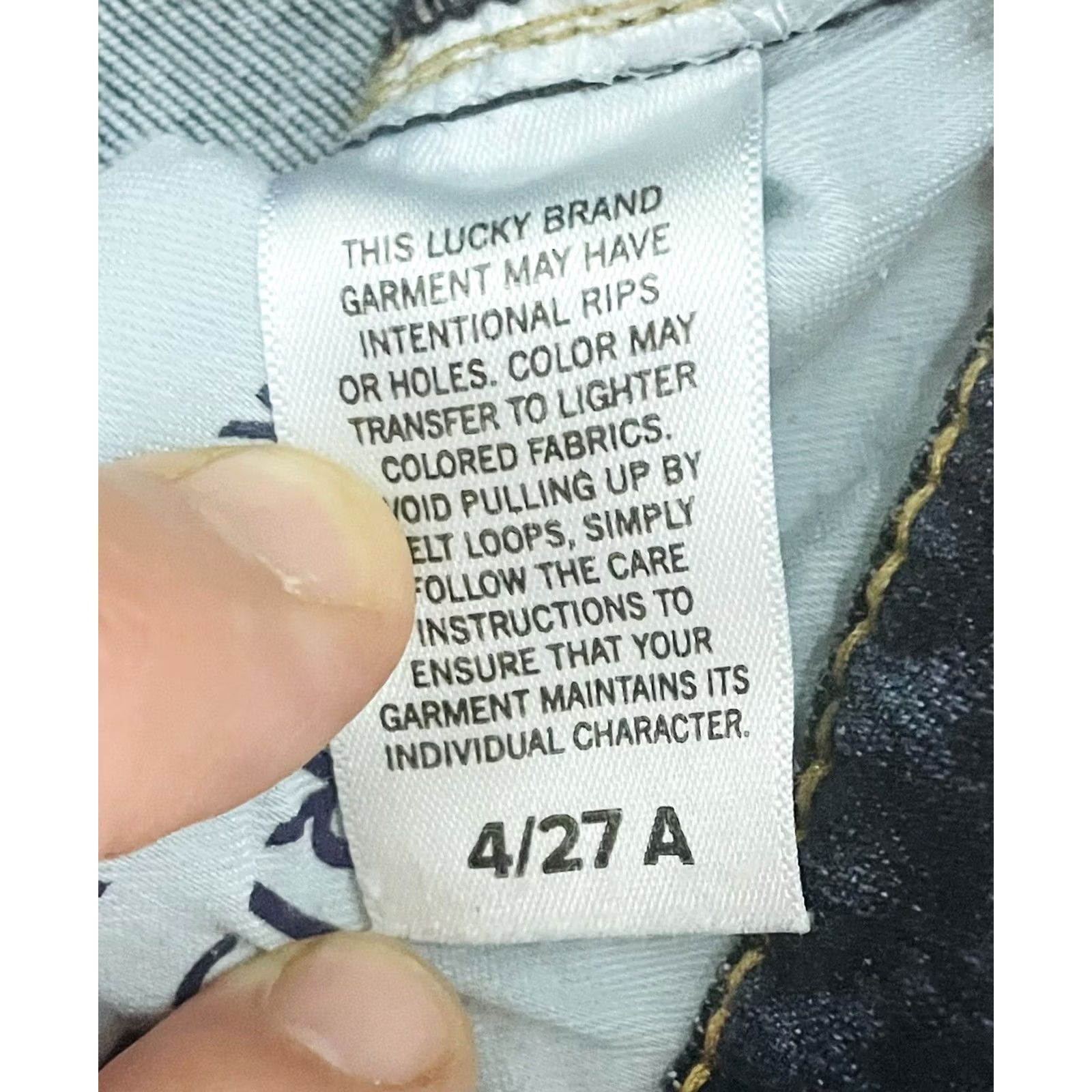 Lucky Brand LUCKY BRAND Women’s Los Angeles Denim Jeans 4 Blue Frayed Straight Leg Slim 24in Inseam 5-Pocket Baggy? No, Frayed not Distressed Size 27" / US 4 / IT 40 - 7 Thumbnail