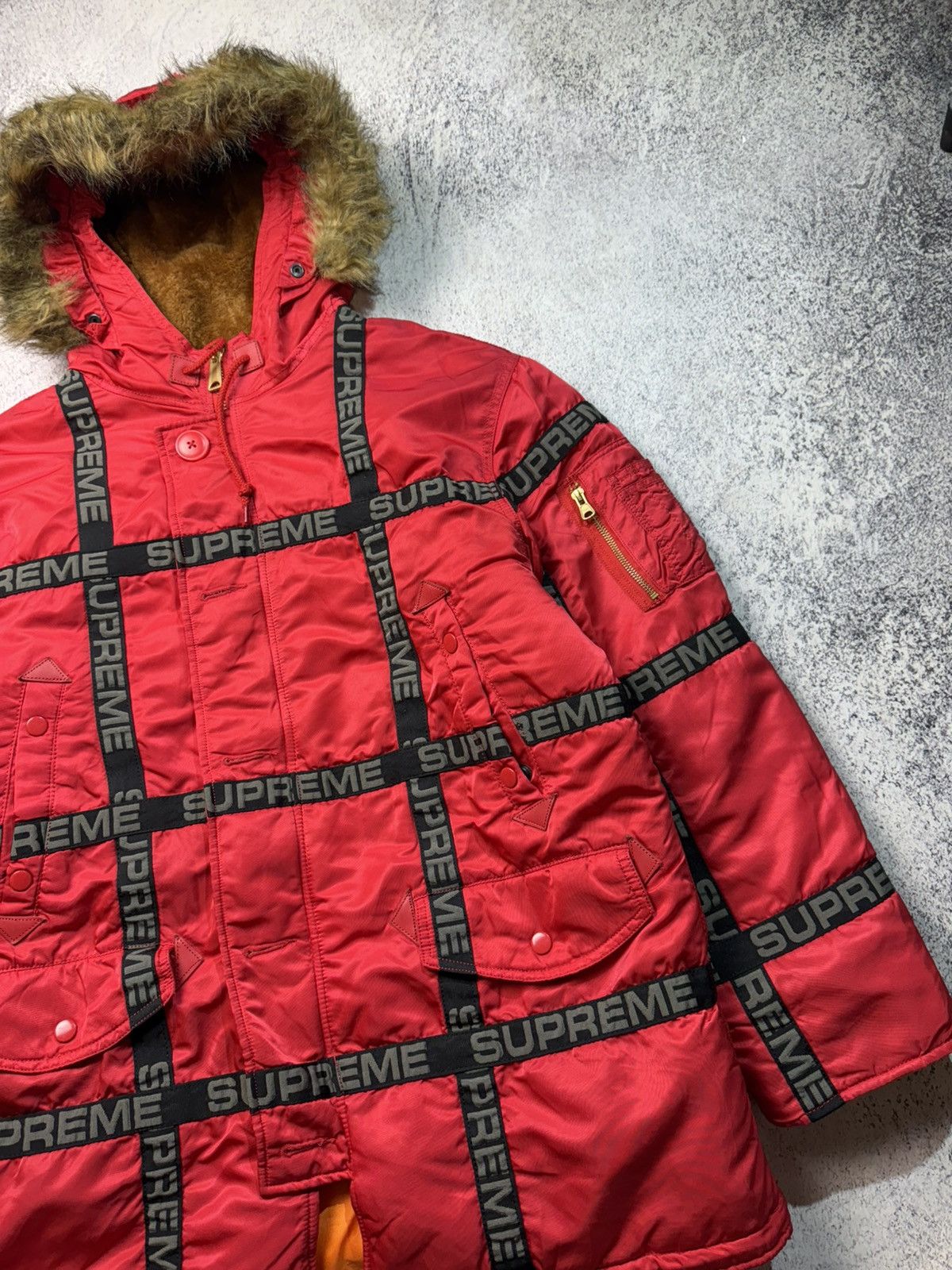 Supreme Supreme Logo Tape N-3B Parka Size US M / EU 48-50 / 2 - 5 Thumbnail