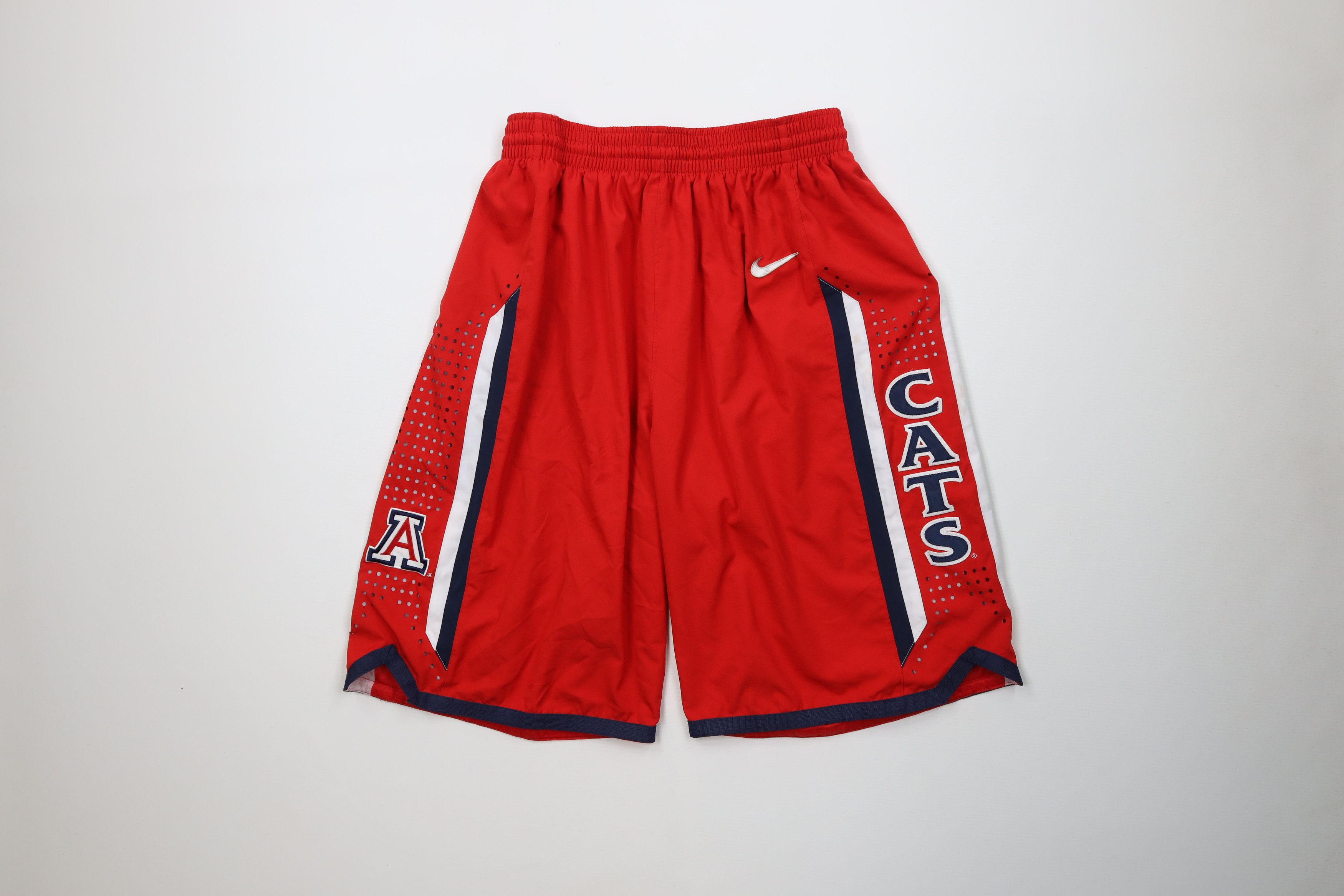 Nike Nike Authentics University of Arizona Basketball Shorts Size US 34 / EU 50 - 1 Thumbnail