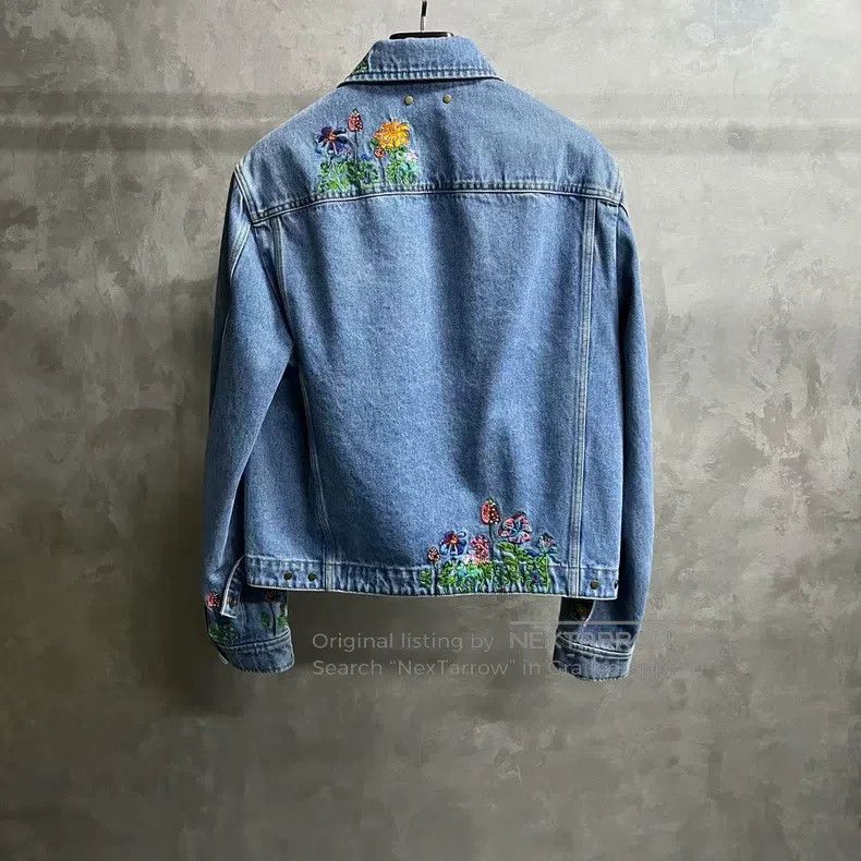 Louis Vuitton Louis Vuitton Blue floral embroidered denim jacket Size US M / EU 48-50 / 2 - 5 Thumbnail
