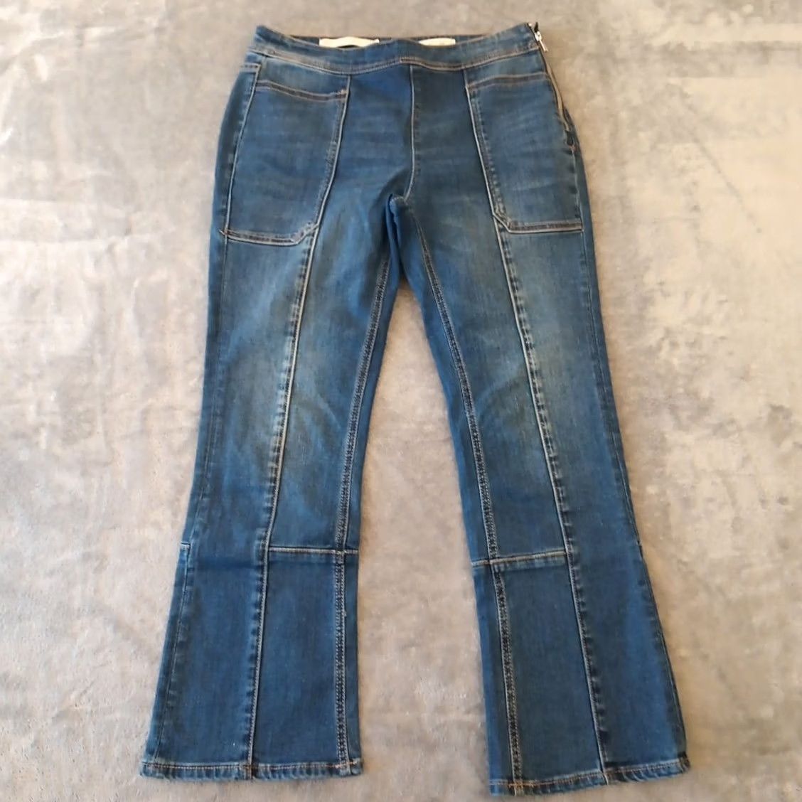 Vintage Pilcro Cropped Jeans Womens Size 28 Blue Side Zip 28x25.5 Denim Regular Rise Mid 8.5-10.5 Inseam 25.5 Inseam 25.5 Inseam Size 28" / US 6 / IT 42 - 2 Thumbnail