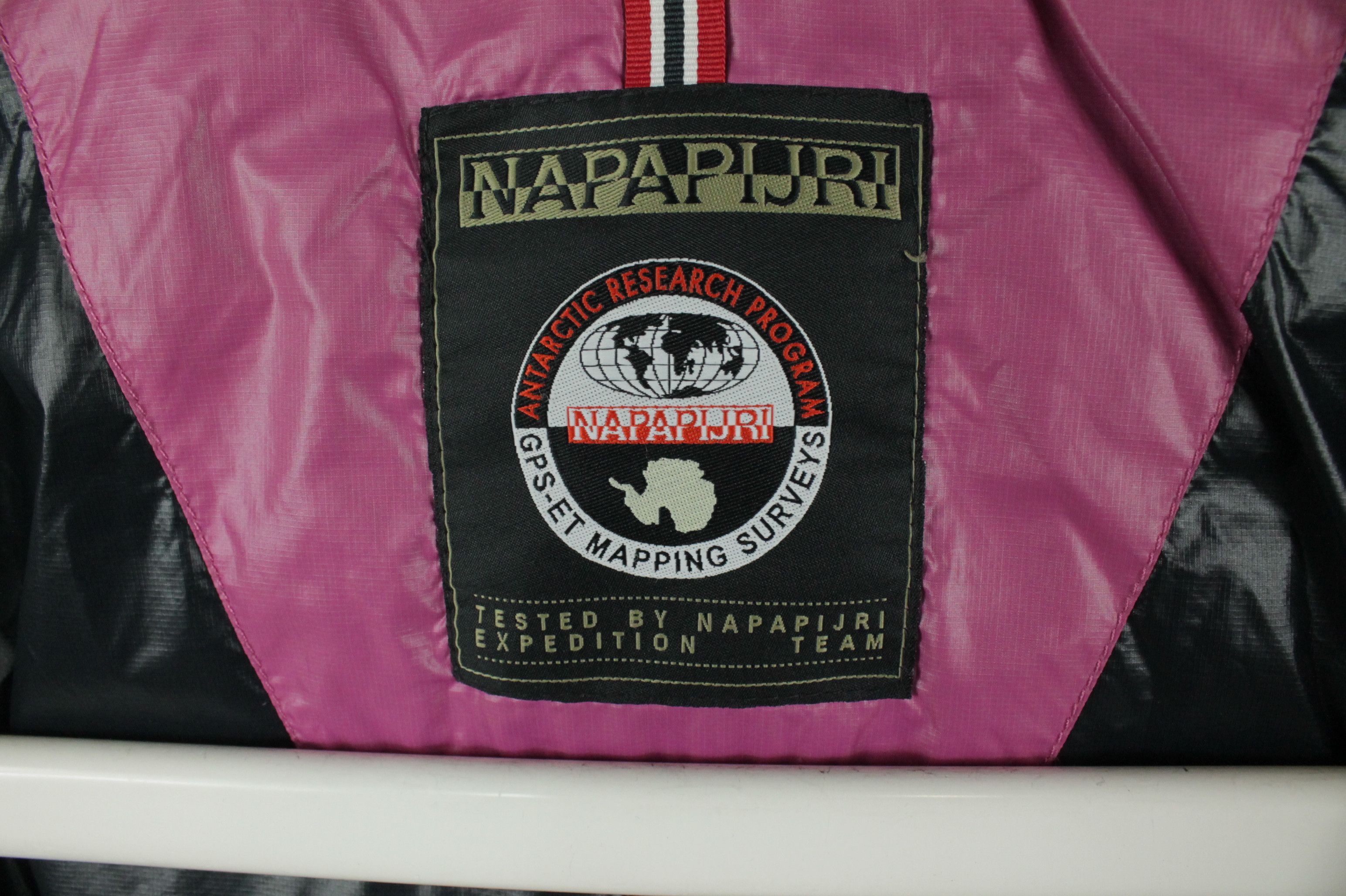 Napapijri Napapijri Winter Puffer Jacket Women's Size L / US 10 / IT 46 - 10 Thumbnail