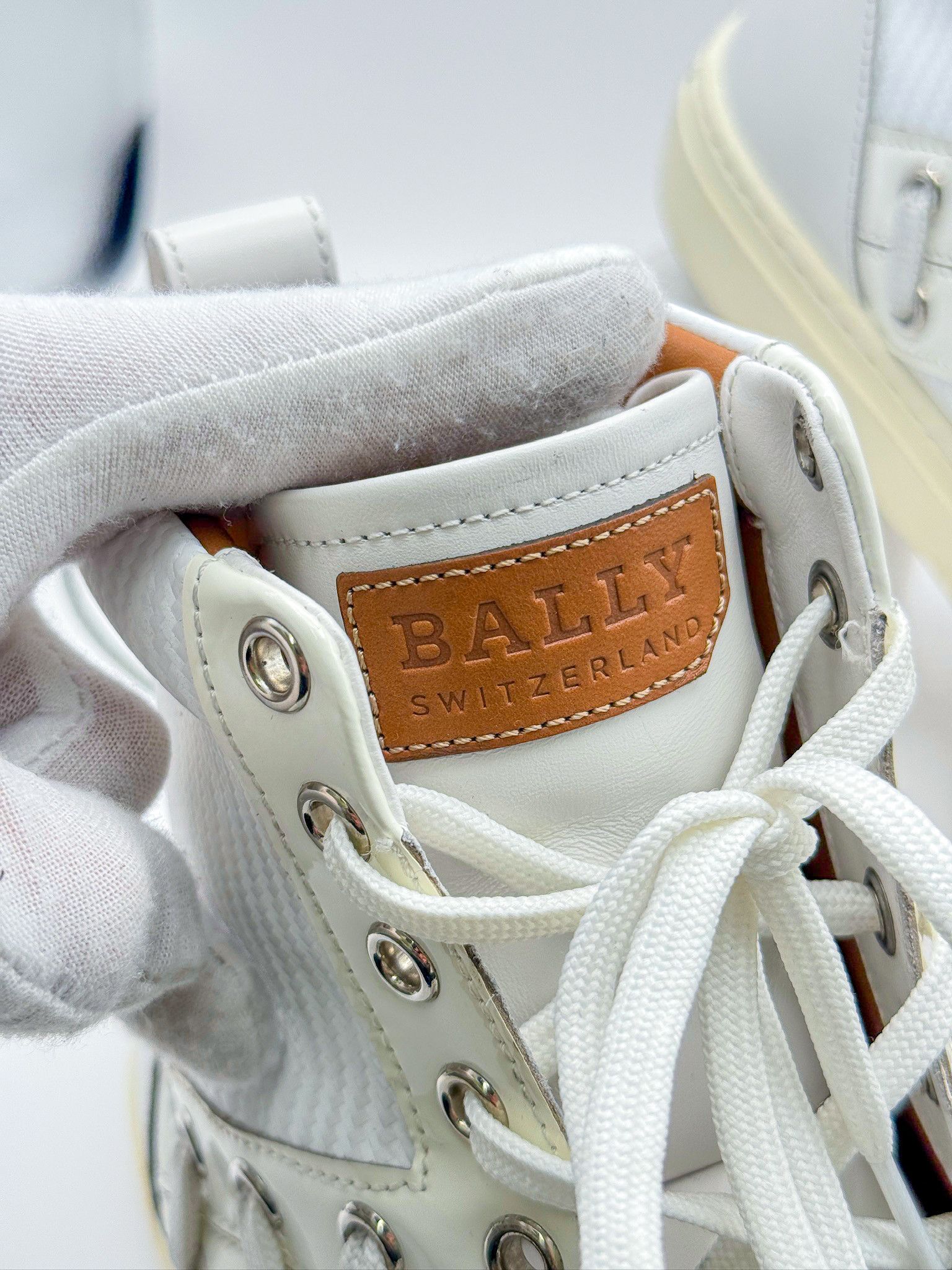 Bally Bally Hekem White Leather Lace-Up Hi-Top Sneakers Size US 9 / EU 42 - 14 Thumbnail