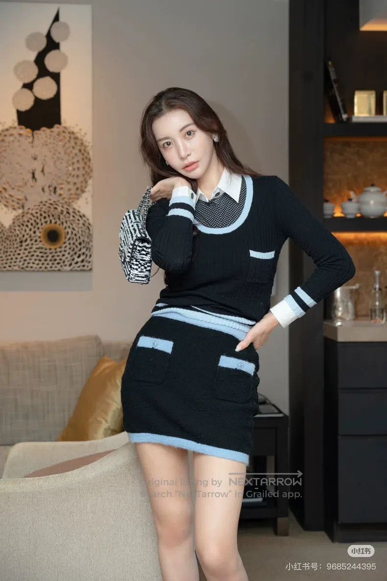 Chanel Chanel 24B blue and black colour block two-pocket wool ski Size 24" / US 00 / IT 34 - 2 Thumbnail