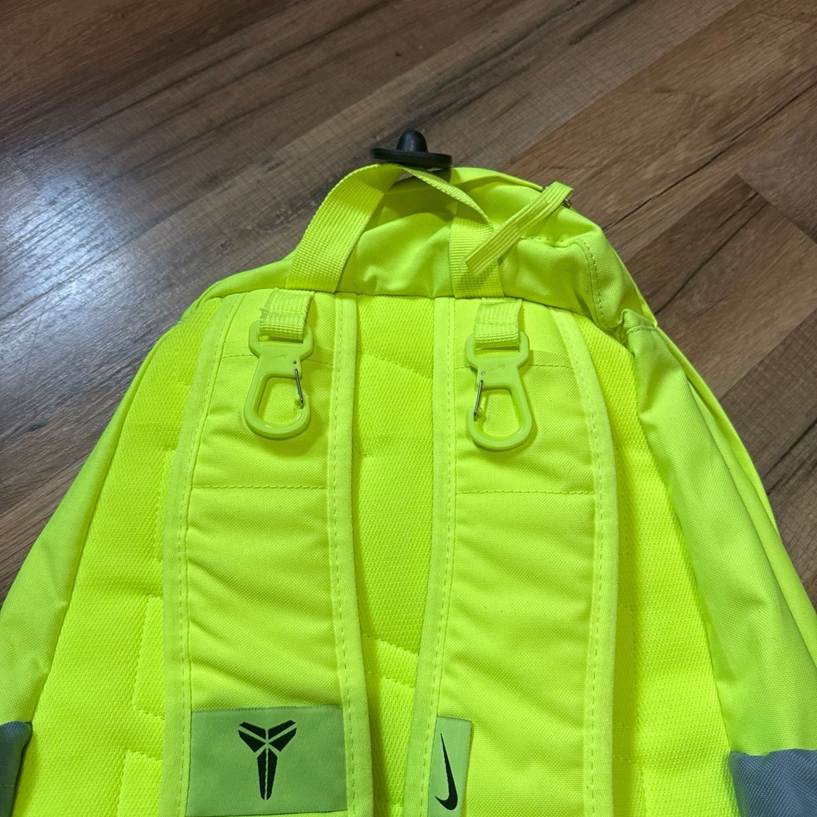 Nike Nike Kobe Neon Volt Mamba Backpack Size ONE SIZE - 10 Thumbnail