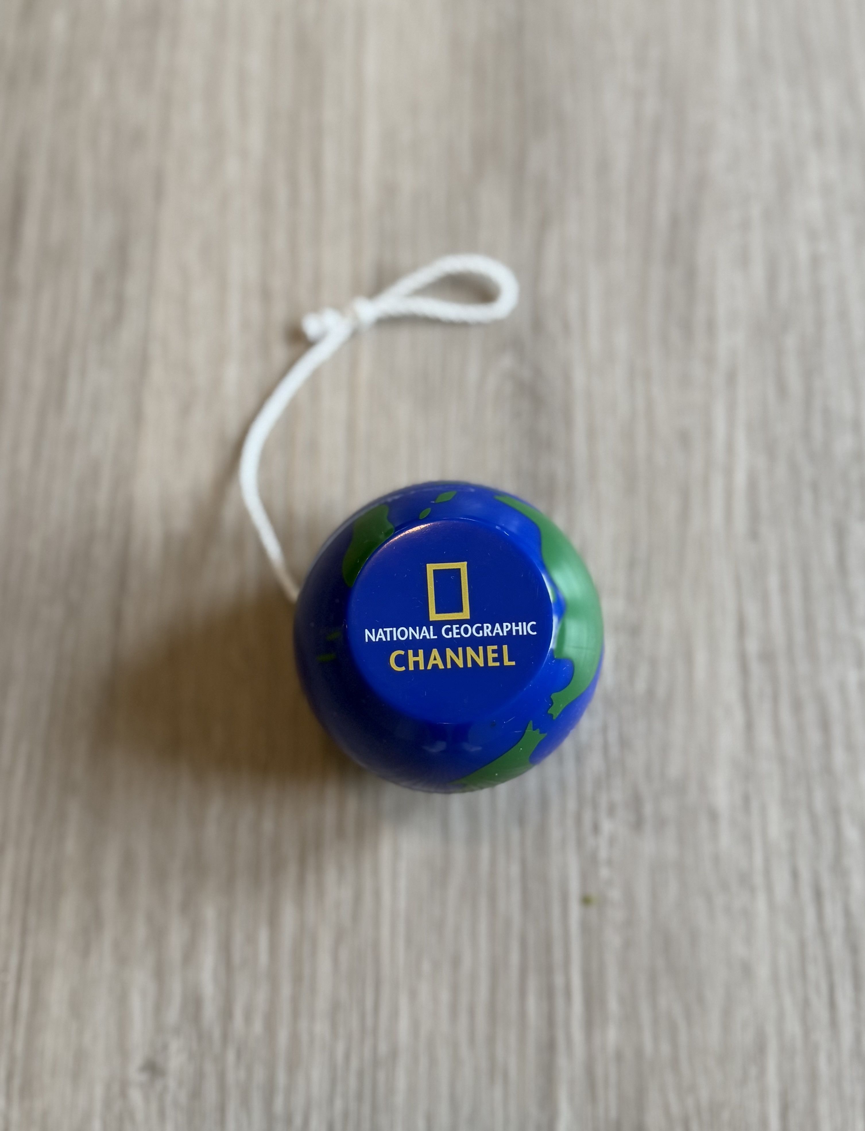 Other National Geographic Channel Promo world map Yo-yo Size ONE SIZE - 1 Thumbnail