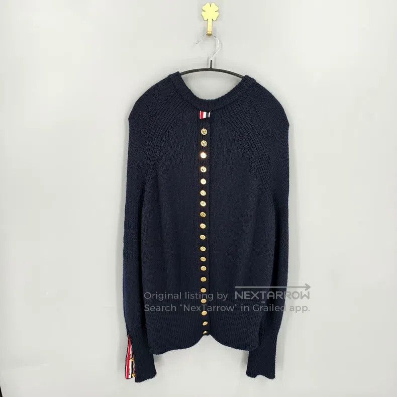 Thom Browne Thom Browne Navy Embossed Stripe Gold-Button Sweater Size US XS / EU 42 / 0 - 1 Thumbnail