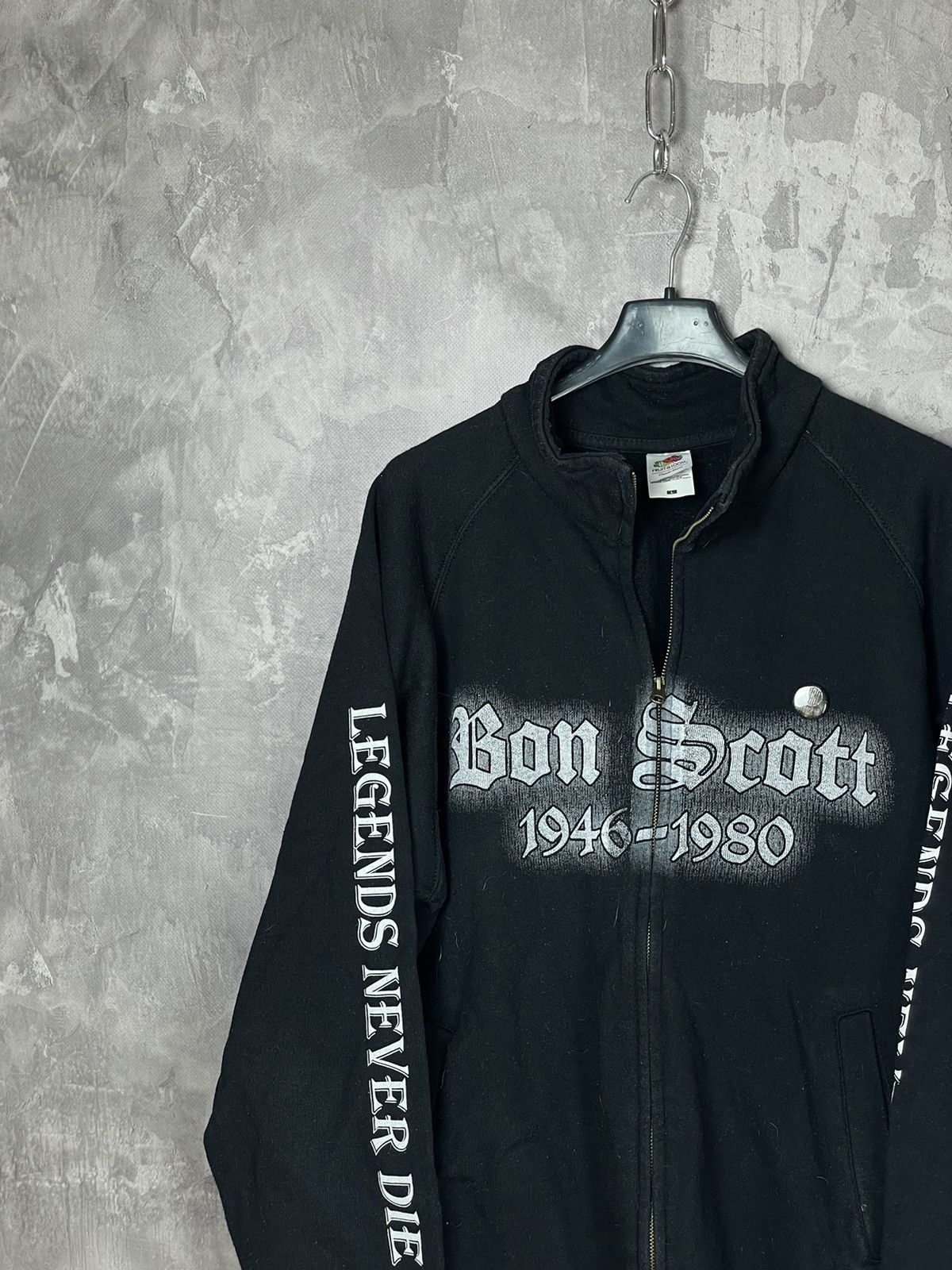 Band Tees × Vintage Vintage 90s Bon Scott Band Metal Rock Zip Up Sweatshirt Size US L / EU 52-54 / 3 - 4 Thumbnail