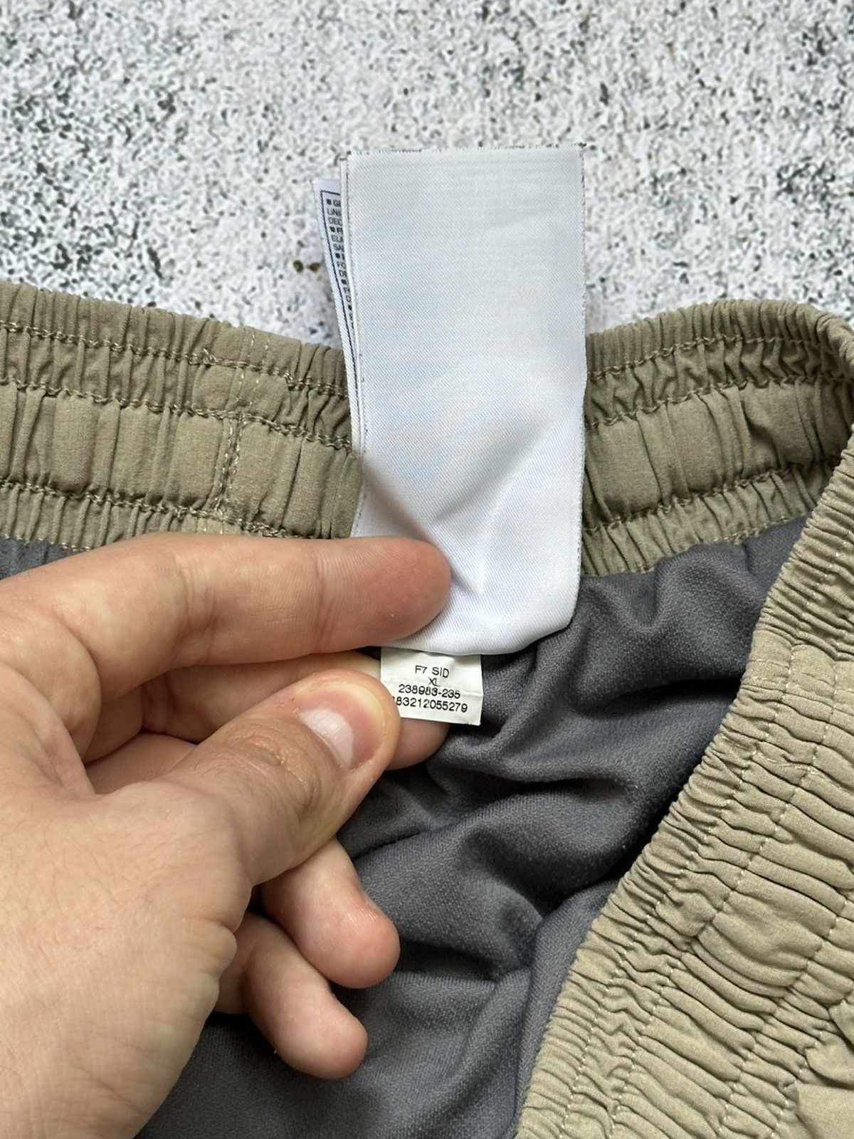 Nike Vintage Nike Shorts Beige Logo Fit Y2K Size US 34 / EU 50 - 10 Thumbnail