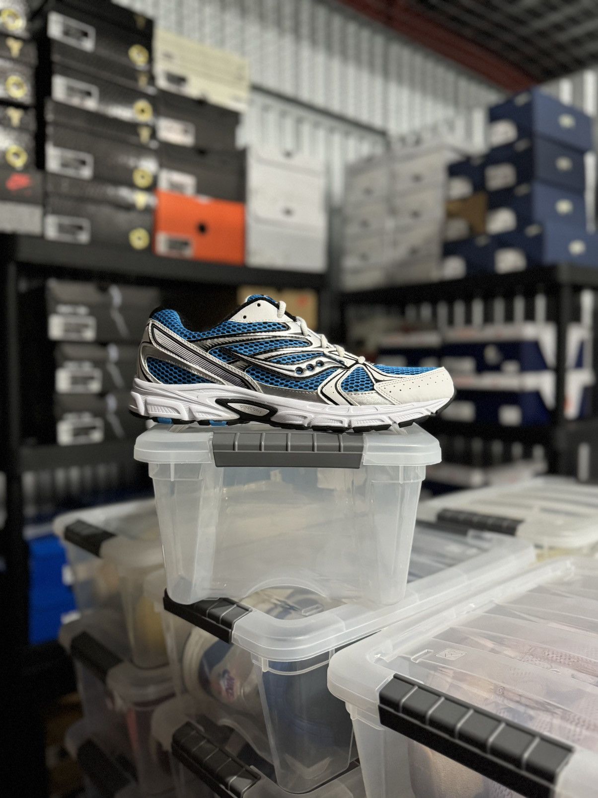 Saucony Saucony Grid Ride Millenium White Blue Black Size 11.5 Size US 11.5 / EU 44-45 - 1 Thumbnail