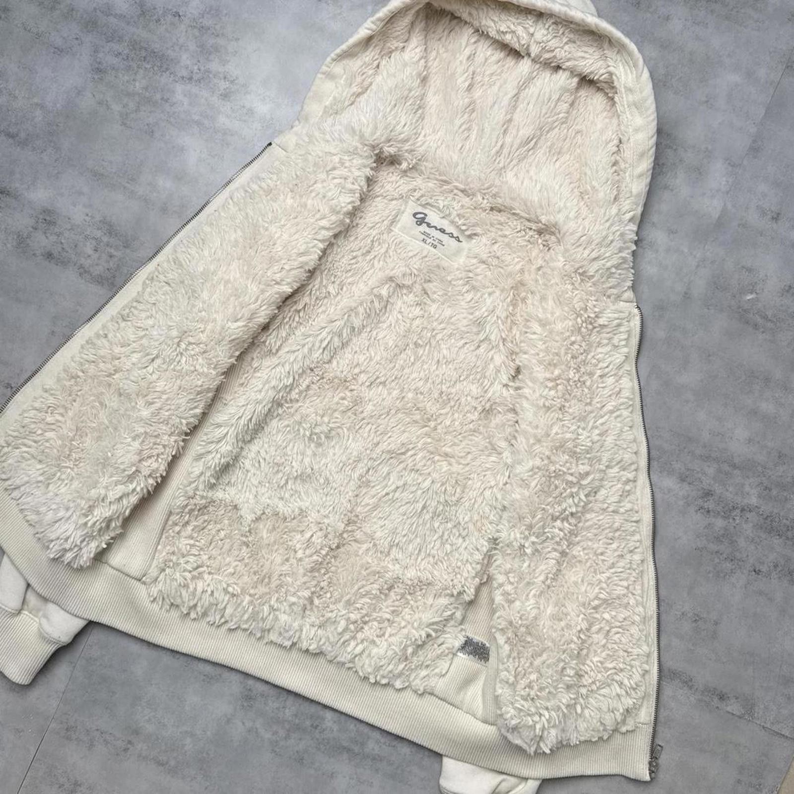 Guess Y2K Guess Cream Sherpa lined zip up hoodie Size US XL / EU 56 / 4 - 7 Thumbnail