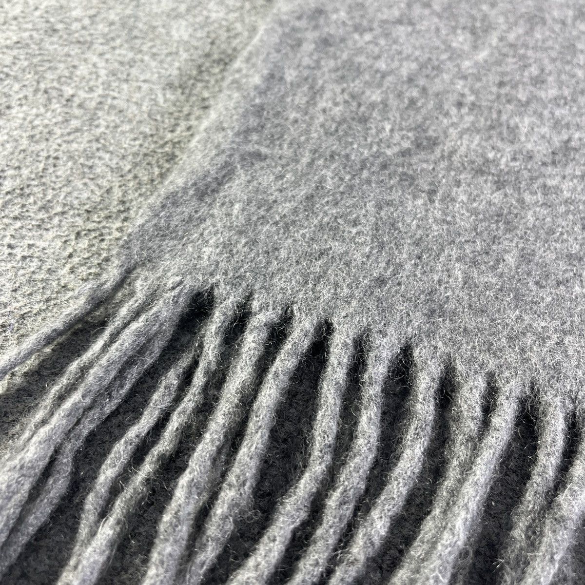 Johnstons Of Elgin The Scotch House Scarf / Muffler / Neckwear T1136 Size ONE SIZE - 8 Thumbnail