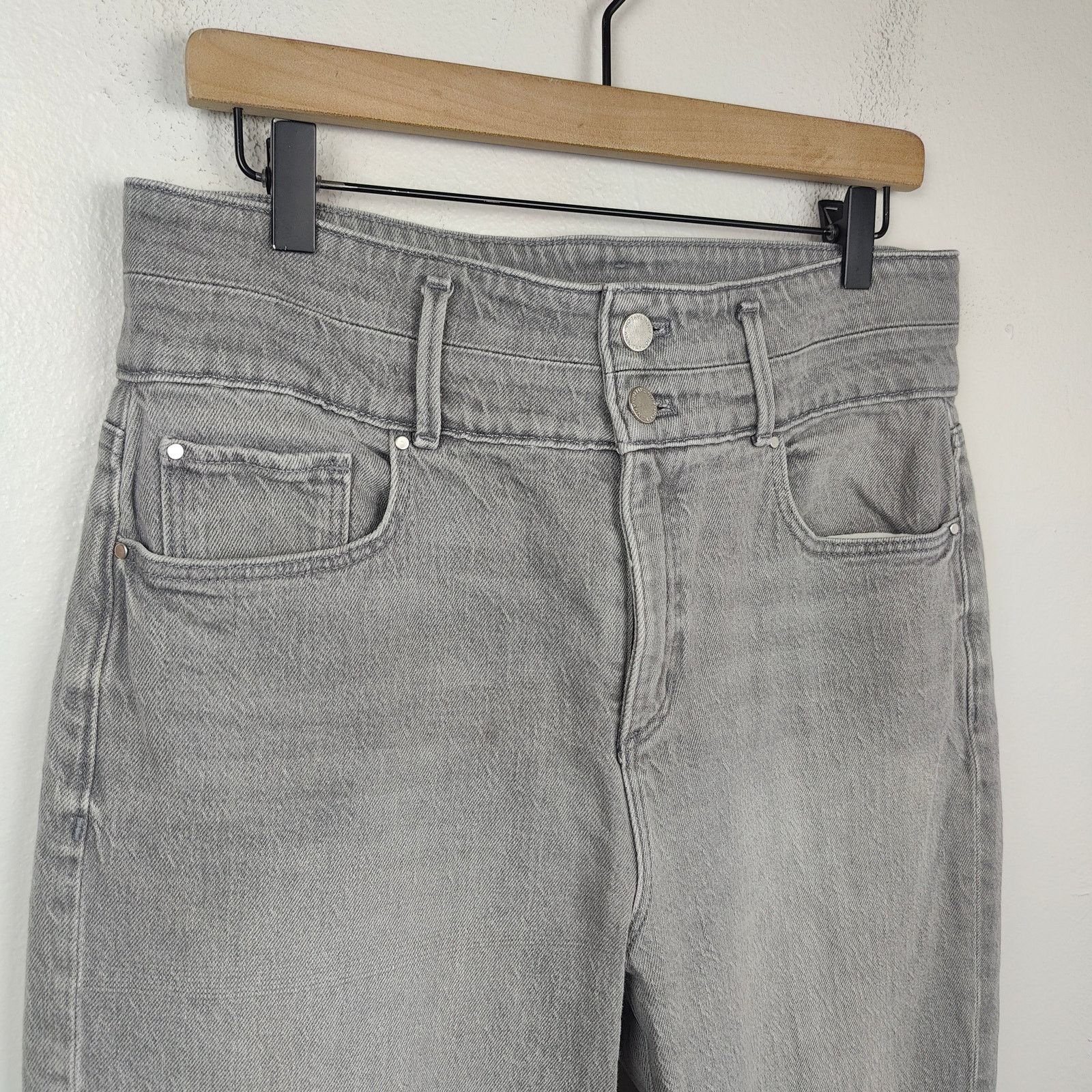 Ann Taylor Ann Taylor The Straight Crop Jeans Womens 8 Gray Wash Size 30" / US 8 / IT 44 - 2 Thumbnail
