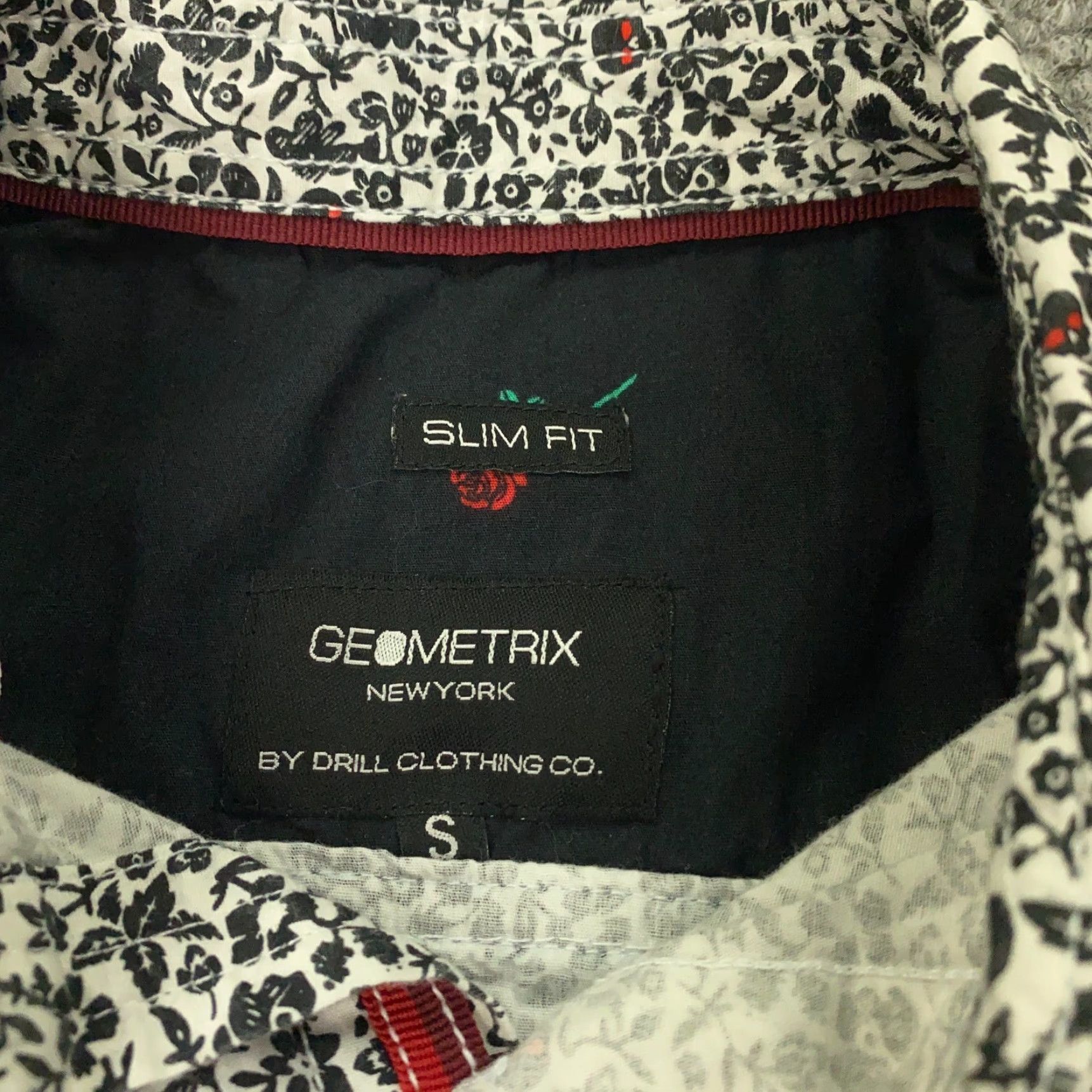 Vintage VINTAGE Geometrix By Drill Clothing Mens Shirt Small Black Slim Fit Floral Skulls AOP Size US S / EU 44-46 / 1 - 4 Thumbnail