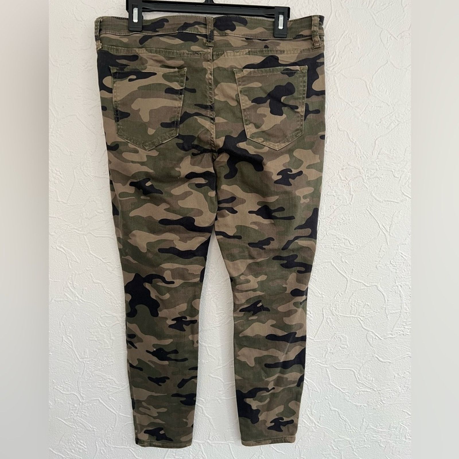 Gap Gap Denim Size 31 Camouflage Mid Rise Stretch Jegging Ankle Size 31" - 2 Thumbnail