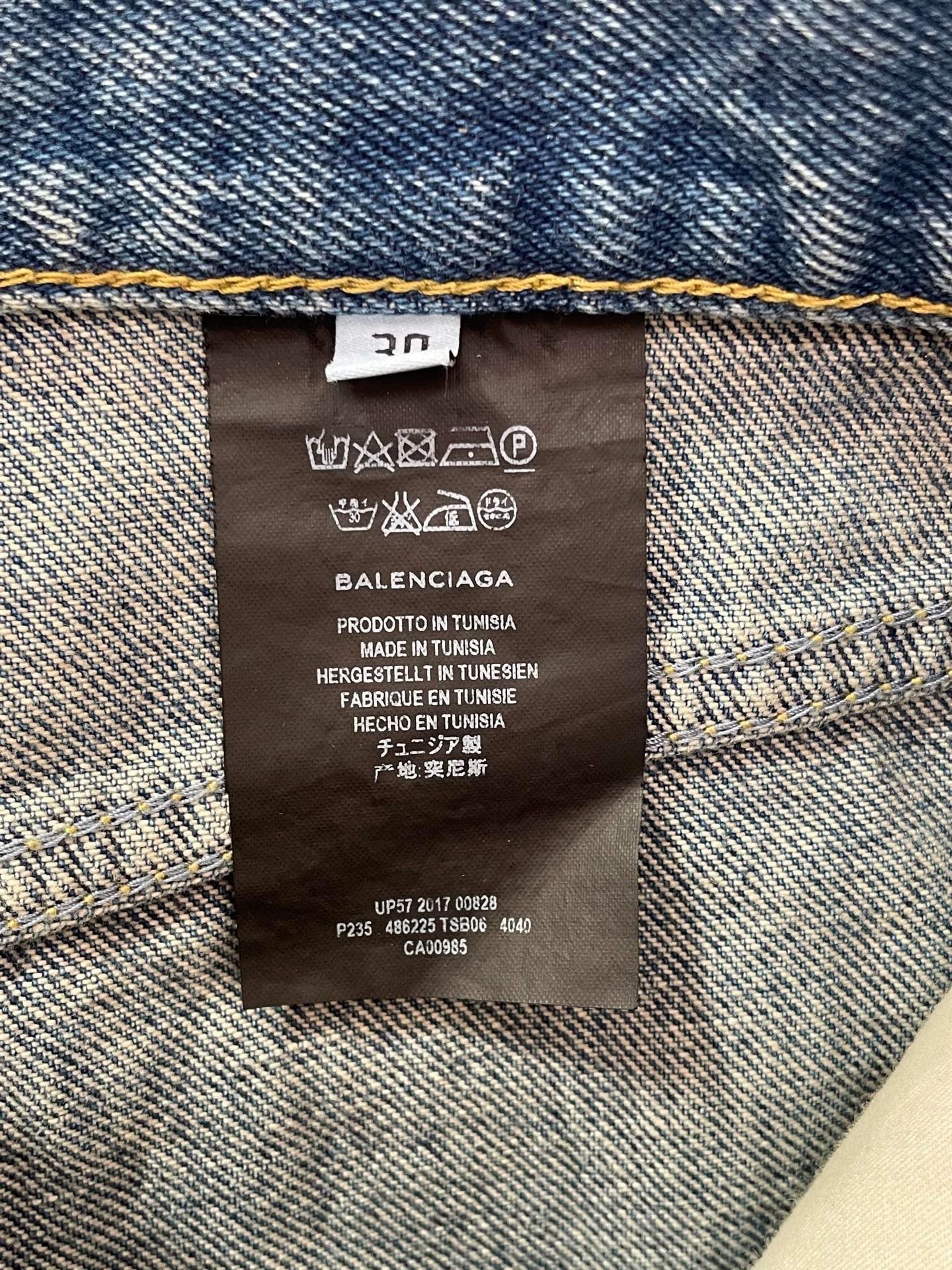 Balenciaga Balenciaga Straight Leg Jeans 30 New No Tags Size 30" / US 8 / IT 44 - 3 Thumbnail