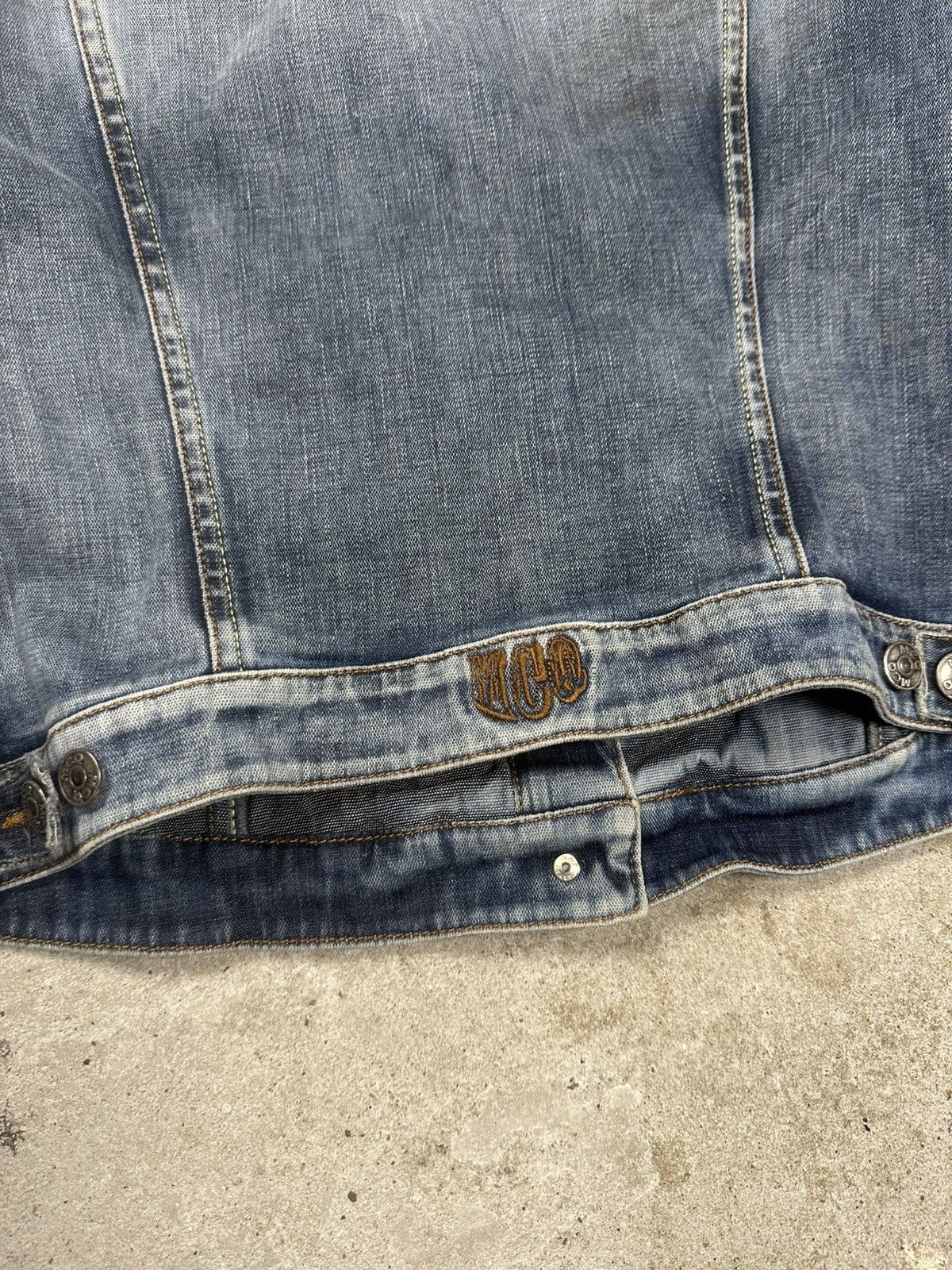 Alexander McQueen Alexander McQueen Blue Denim Skull Wings Jeans Stone Wash Size L / US 10 / IT 46 - 13 Thumbnail