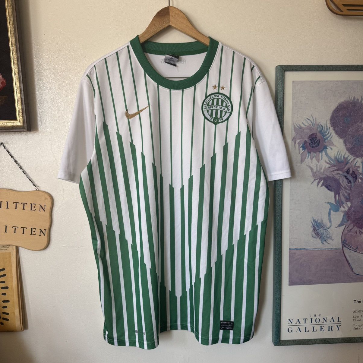 Nike 2011-12 Nike Ferencváros Home Kit Size US XL / EU 56 / 4 - 1 Thumbnail