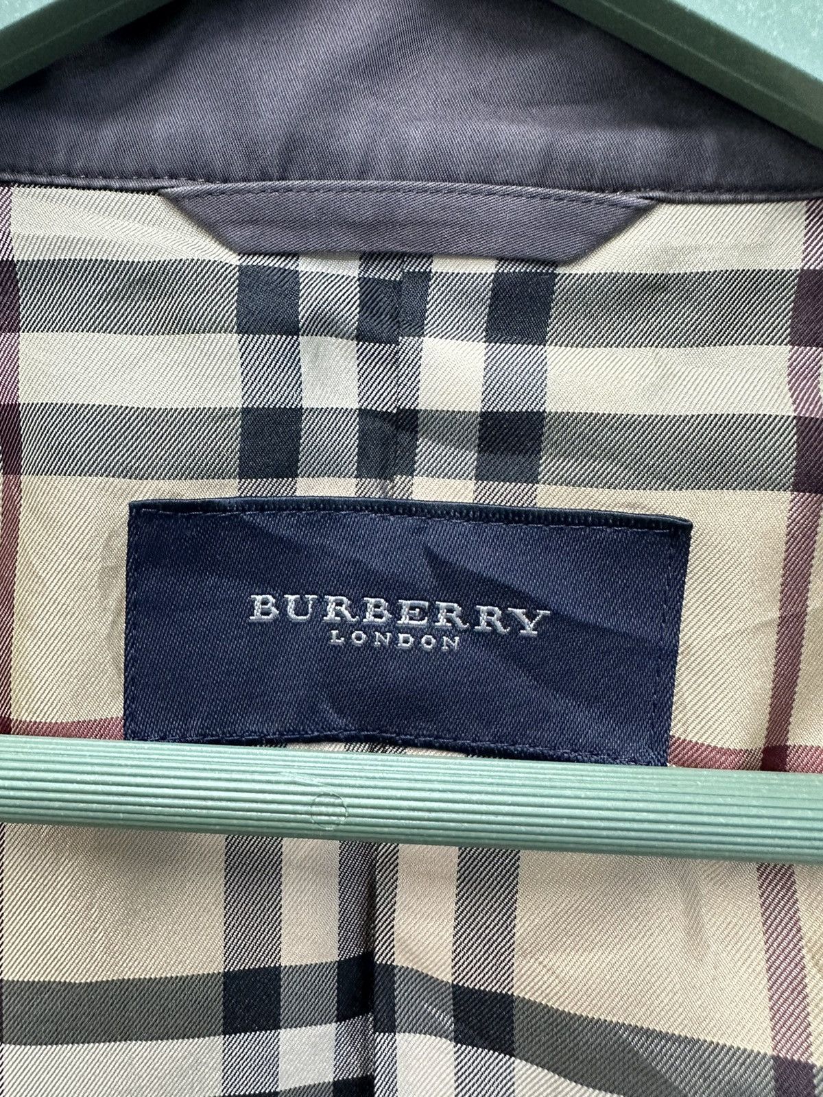 Burberry × Vintage Vintage Burberry Novacheck Sunfaded Jacket MJ28 Size US M / EU 48-50 / 2 - 8 Thumbnail