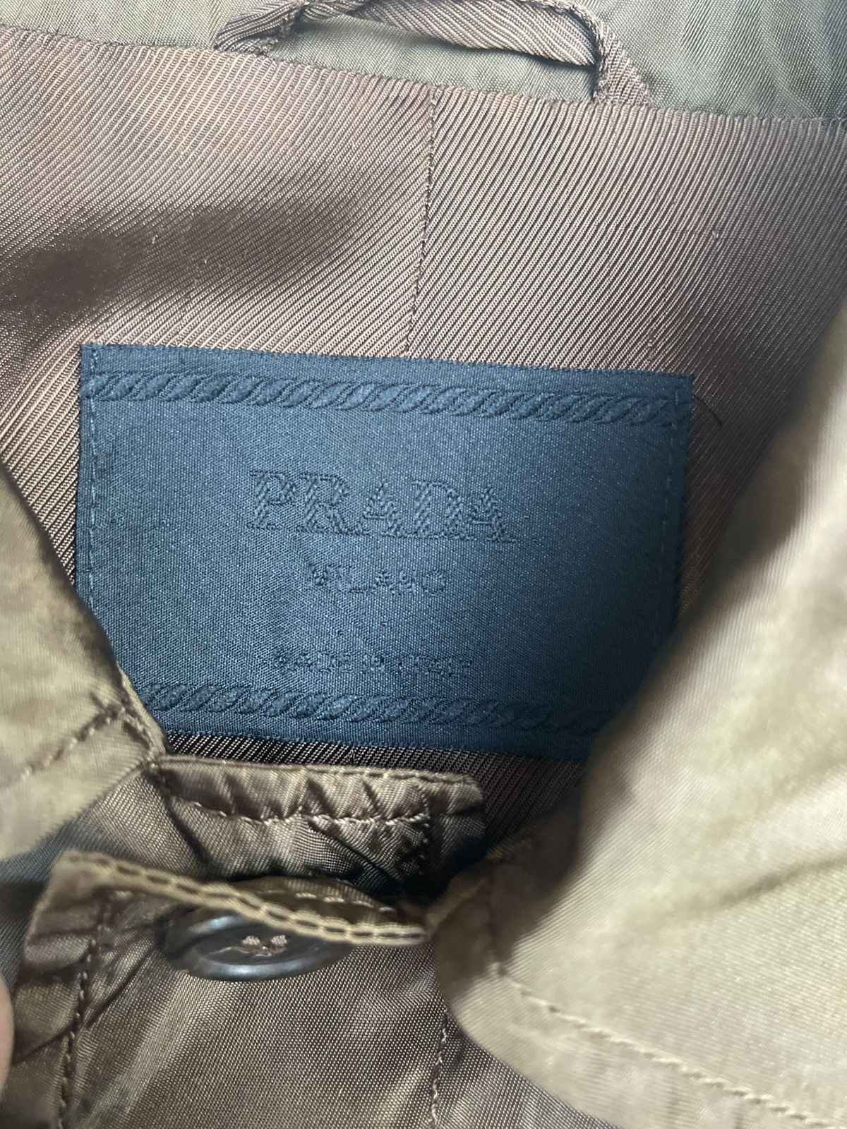 Prada PRADA Luxury Raincoat - Italian-Made, Acetate/Nylon Lining Size US L / EU 52-54 / 3 - 3 Thumbnail