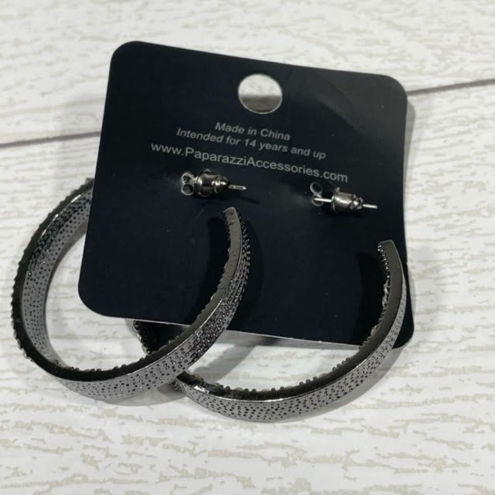 Other Paparazzi Rhinestone Silver Toned Hoop Earrings Hoops Size ONE SIZE - 4 Thumbnail
