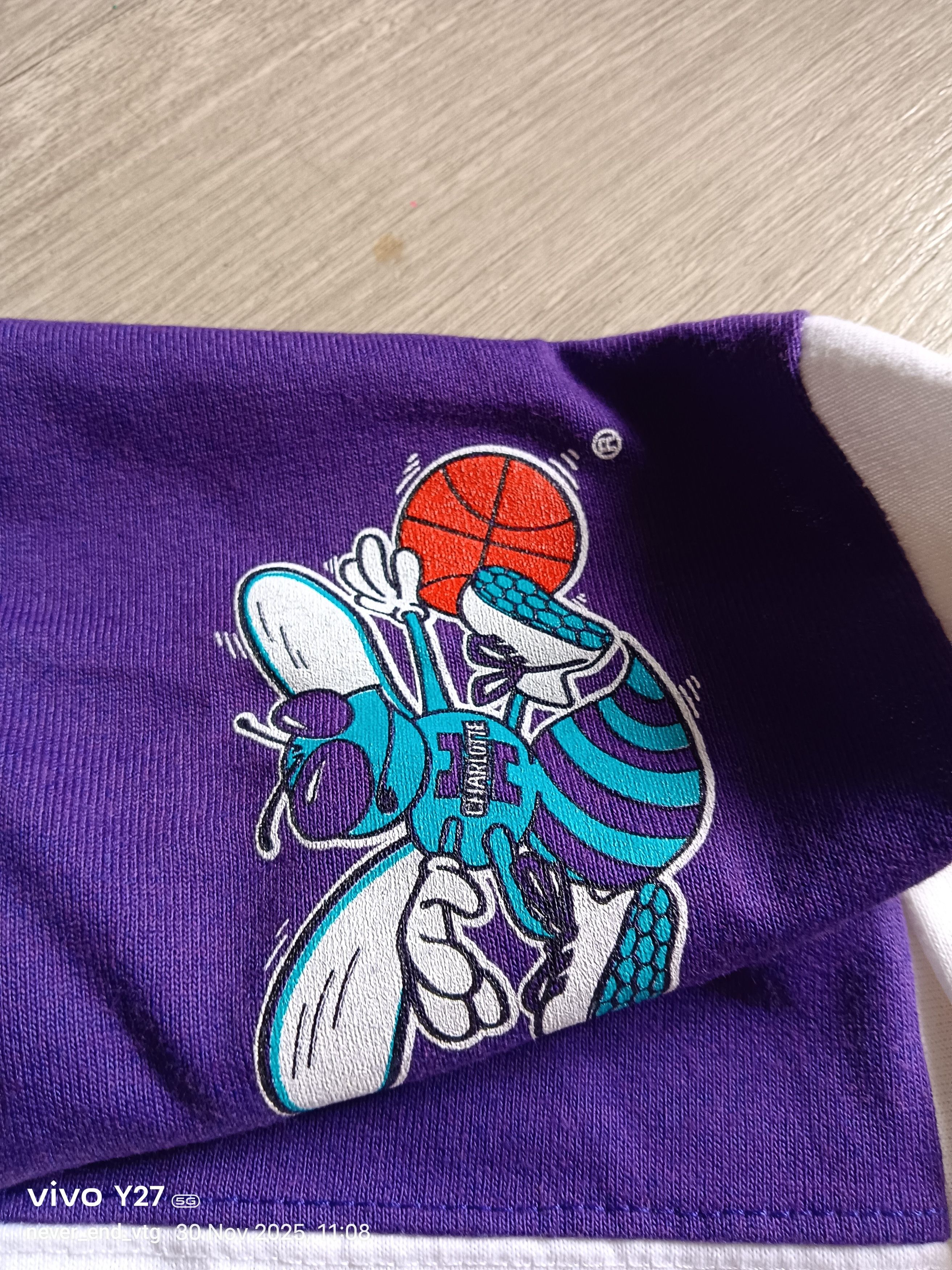 NBA VINTAGE CHARLOTTE HORNETS NBA Size US S / EU 44-46 / 1 - 6 Thumbnail