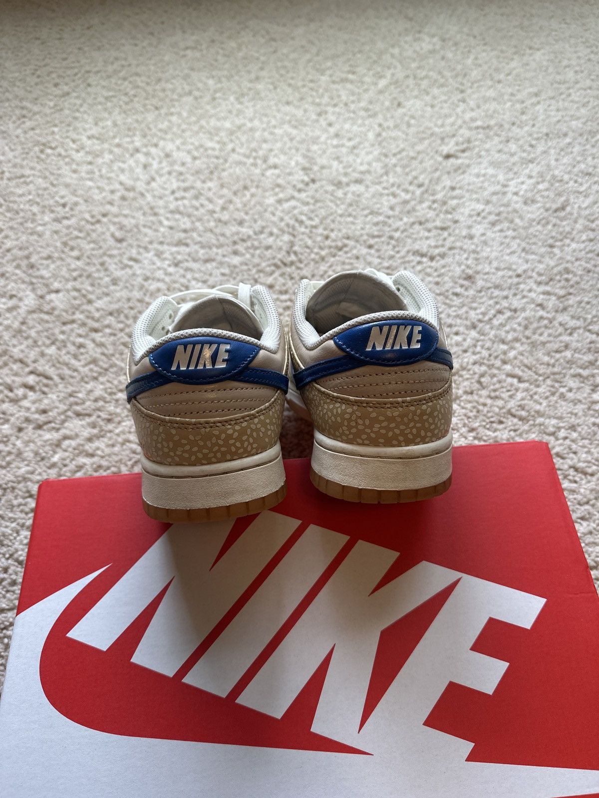 Nike Nike sesame dunks Size US 9 / EU 42 - 4 Thumbnail