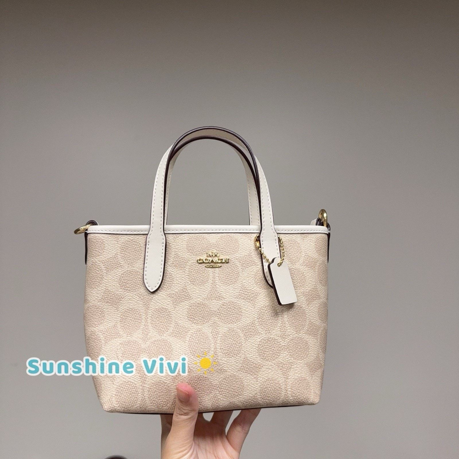 Coach NWT COACH City Mini Tote Bag CW032 Sand Chalk Size ONE SIZE - 1 Thumbnail