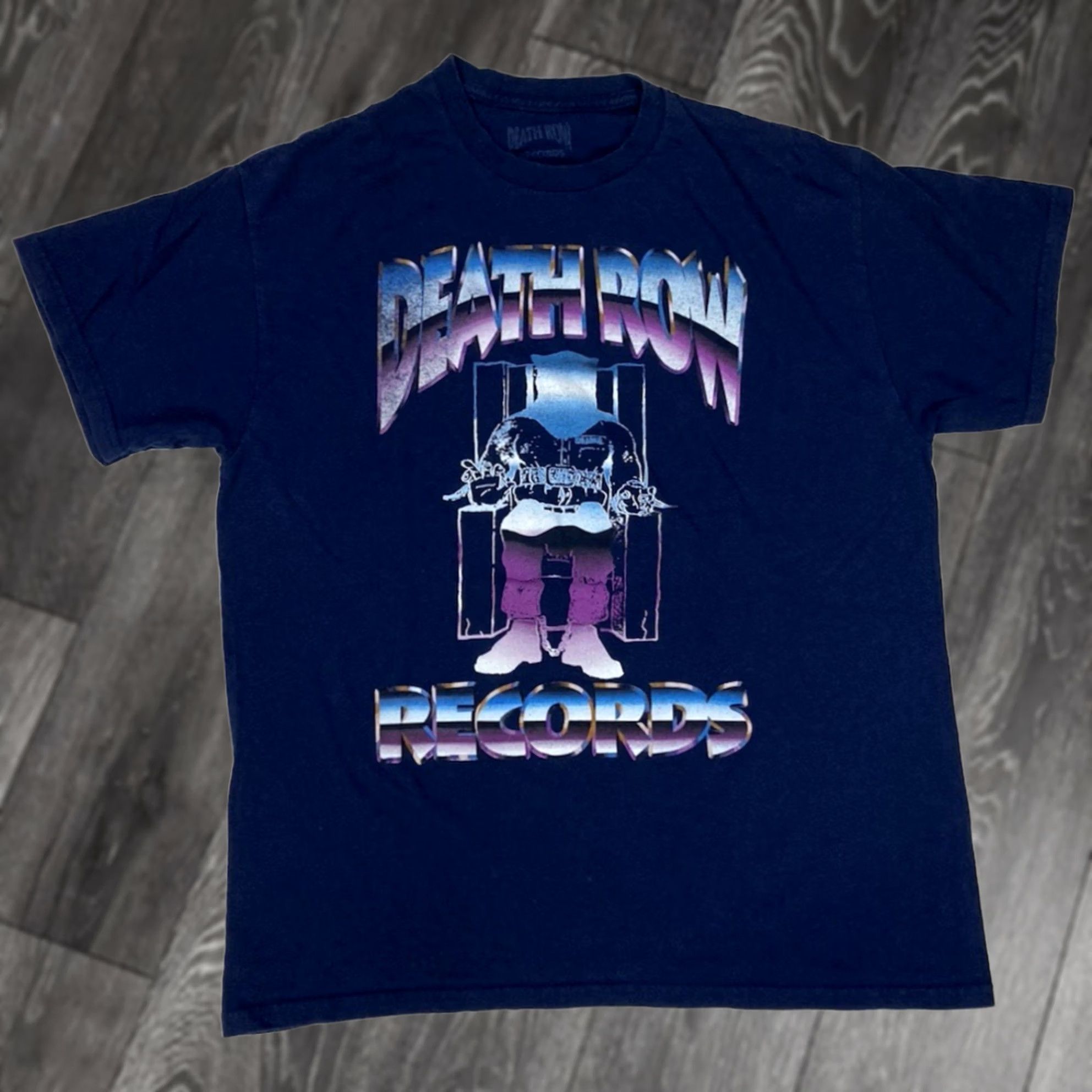 Ripple Junction VINTAGE Death Row Records Graphic T-shirt Men Large Blue Short Sleeve Music Shirt Men L Blue Graphic Print Hip Hop Retro Size US L / EU 52-54 / 3 - 1 Thumbnail