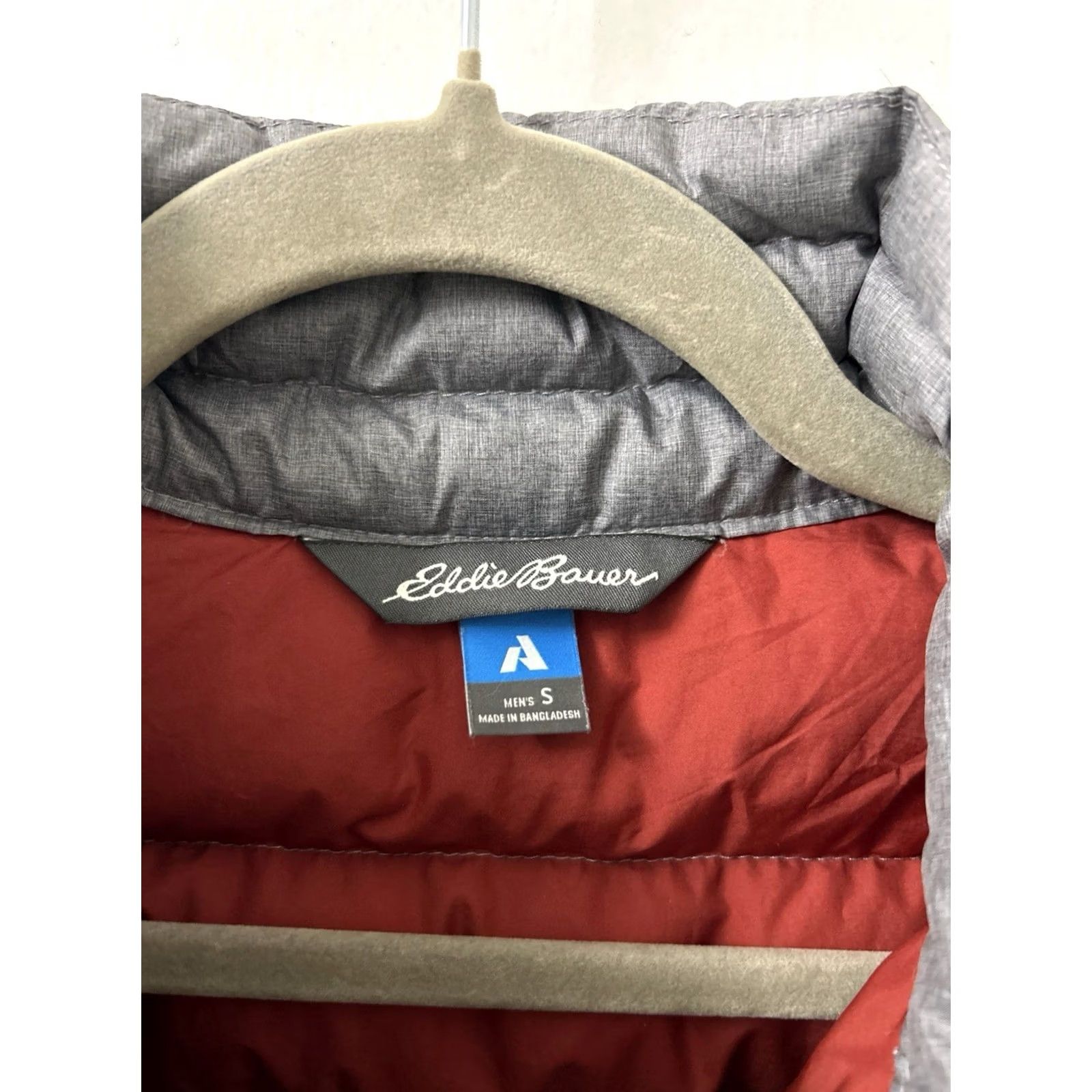 Eddie Bauer VINTAGE? No. Eddie Bauer First Ascent StormDown Vest Mens S Gray Full Zip 800 Down Puffer Jacket Style Outdoor Size US S / EU 44-46 / 1 - 5 Thumbnail