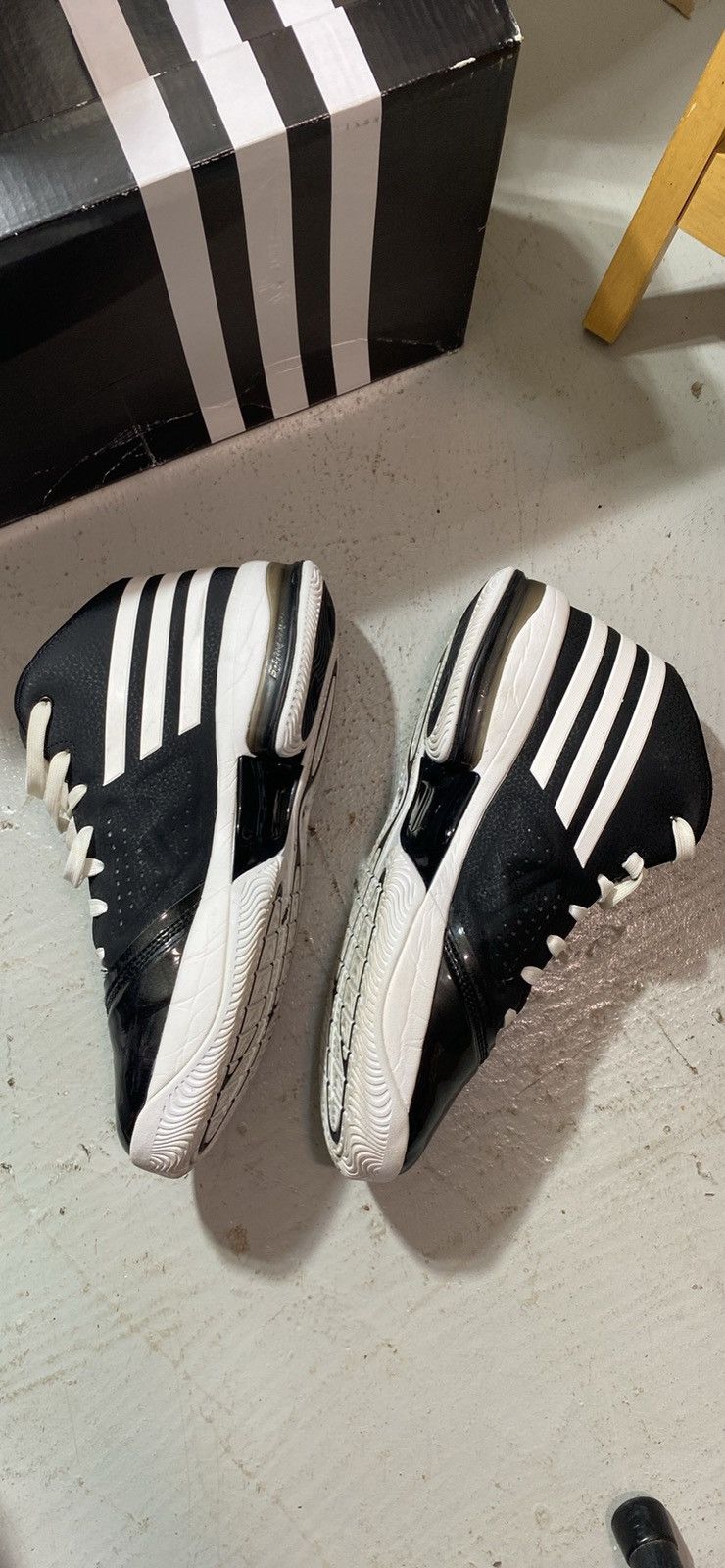 Adidas Adidas TS Lightning MEN Basketball Shoes C600001 US 9 Size US 9 / EU 42 - 3 Thumbnail