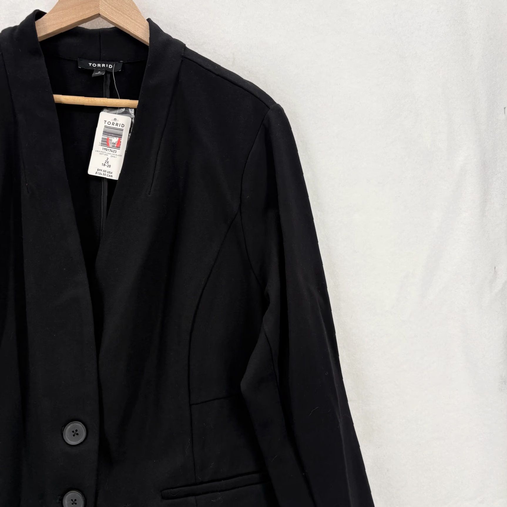 Torrid Torrid Blazer Womens 2X Black Long Line Shawl Collar Tuxedo Jacket NWT Size XXL / US 16-18 / IT 52-54 - 2 Thumbnail