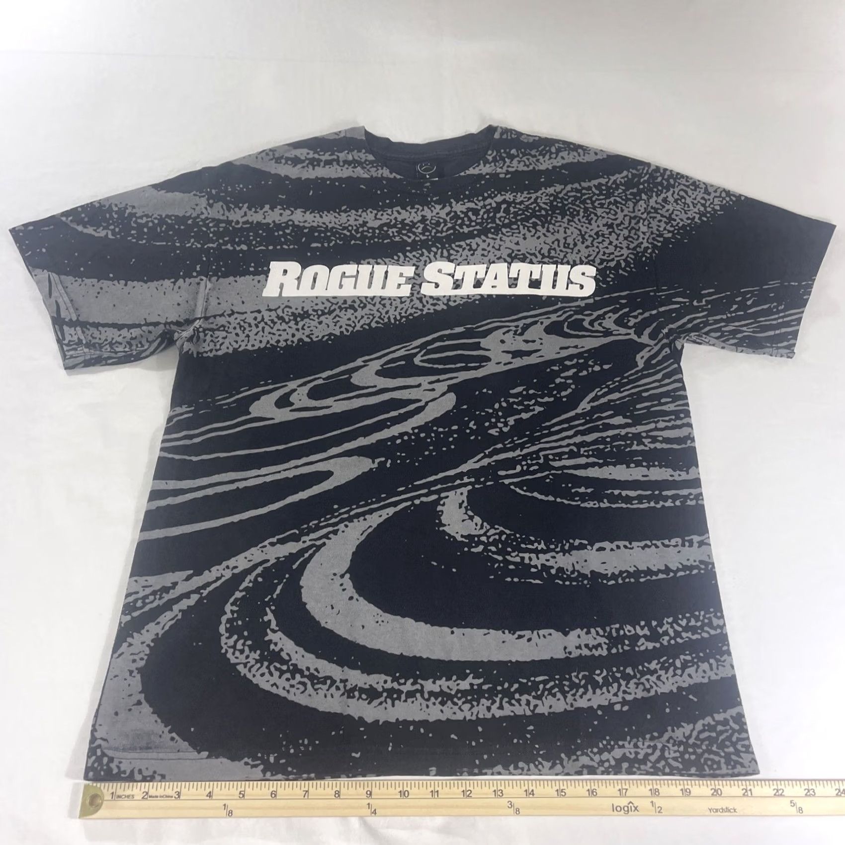 Logo 7 VINTAGE Rogue Status L T-Shirt ROB LOGO AOP Skate Y2K Pattern Size US L / EU 52-54 / 3 - 6 Thumbnail