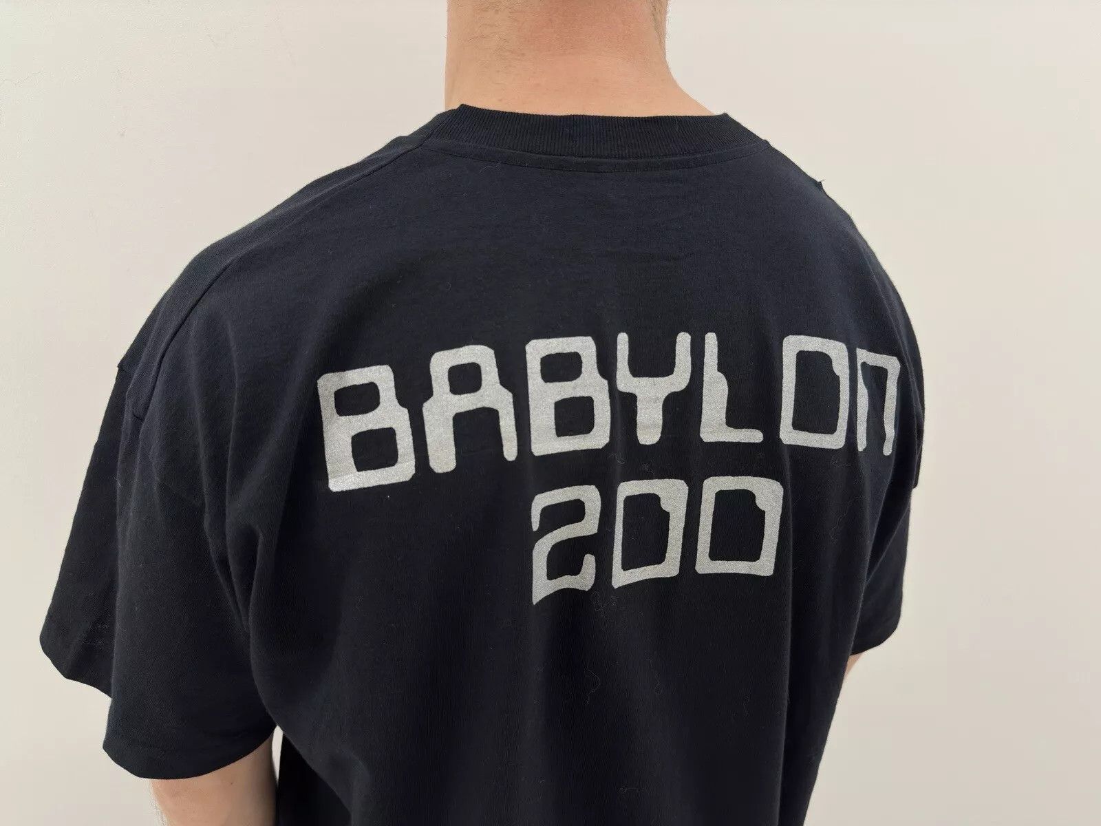 Vintage VINTAGE 1996 BABYLON ZOO SPACEMAN BAND RARE SHIRT SINGLE Size US XL / EU 56 / 4 - 9 Thumbnail